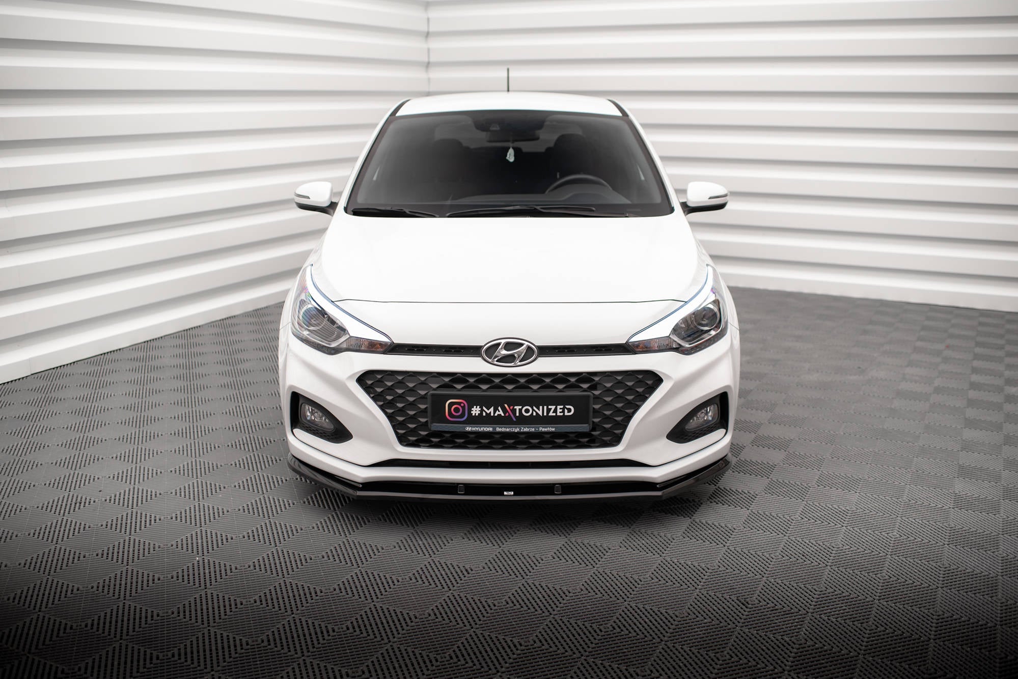 Maxton Design - Frontlippe V1 für Hyundai I20 Mk2 Facelift - Aerowerk.