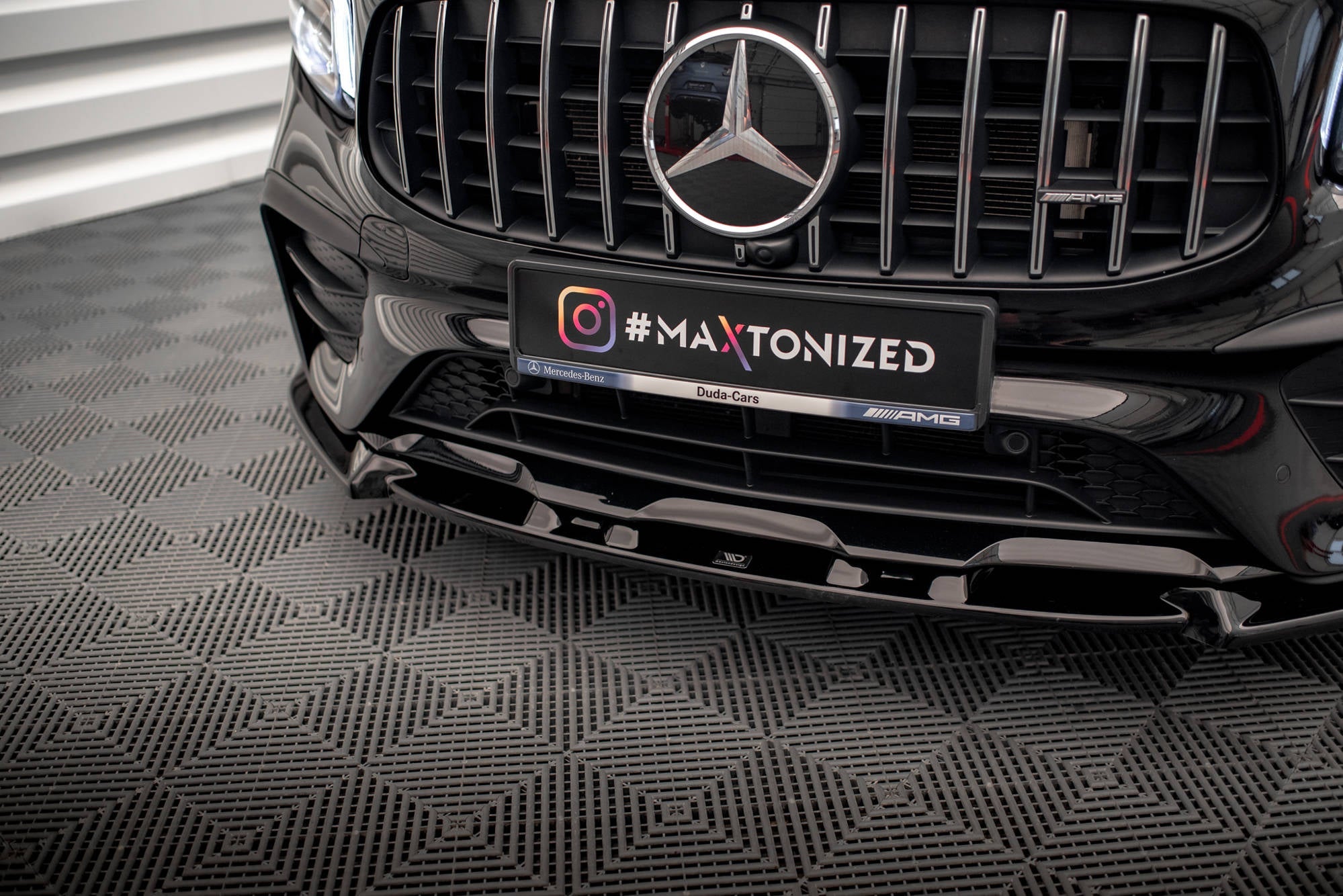 Maxton Design - Frontlippe V1 für Mercedes - AMG GLB 35 / AMG - Line X247 - Aerowerk.