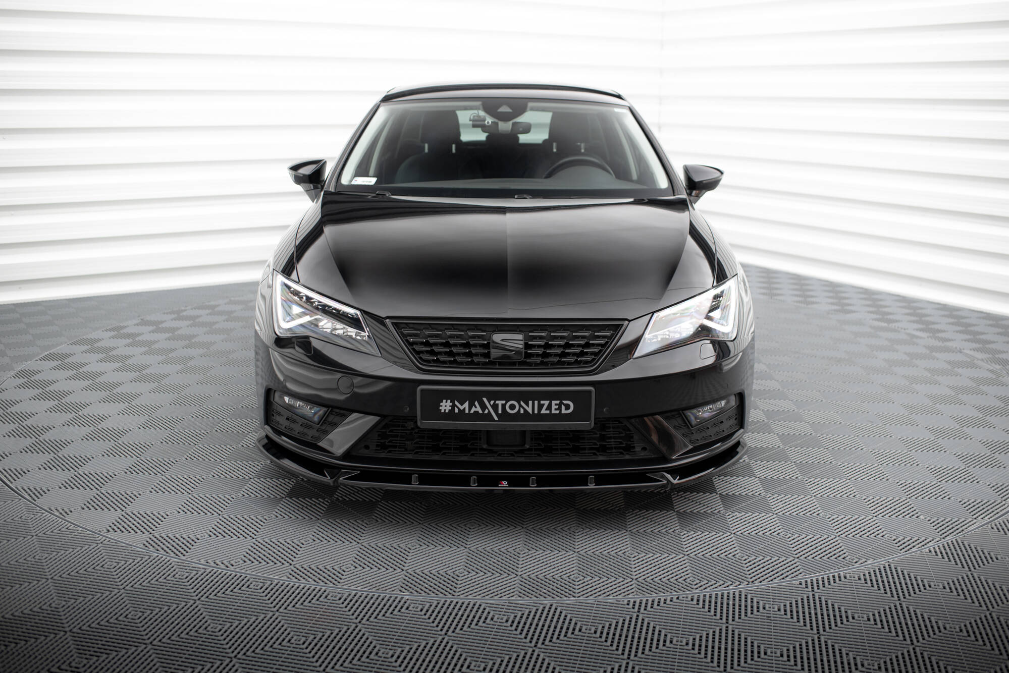 Maxton Design - Frontlippe V1 für Seat Leon Mk3 Facelift - Aerowerk.