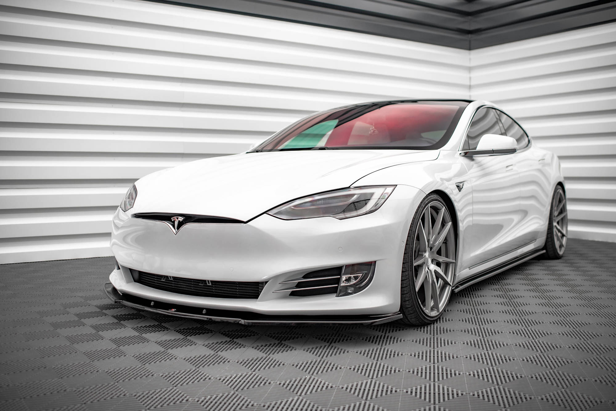 Maxton Design - Frontlippe V1 für Tesla Model S Facelift - Aerowerk.