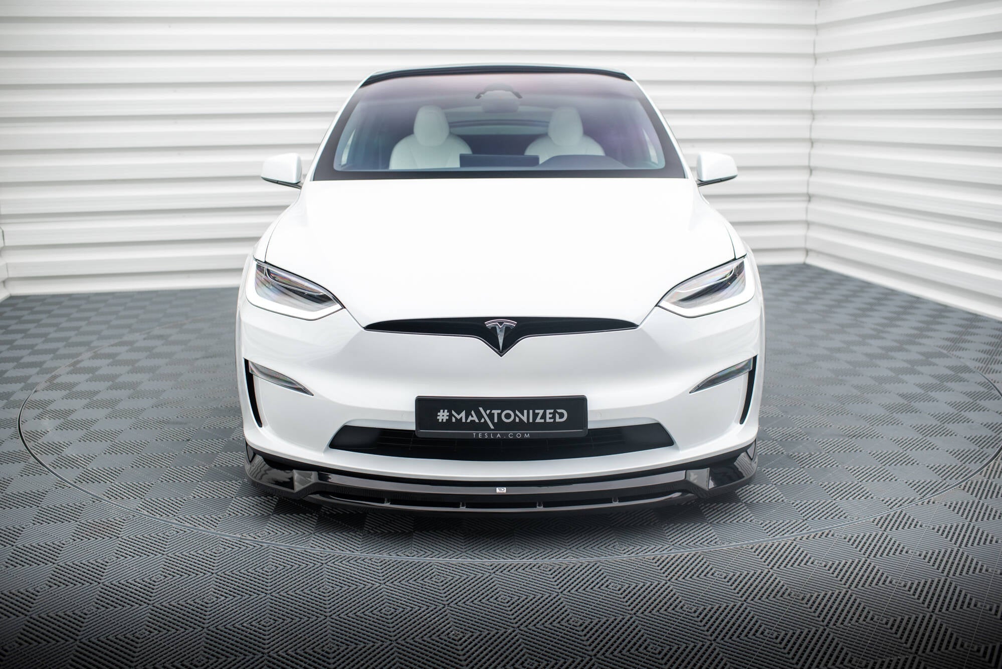 Maxton Design - Frontlippe V1 für Tesla Model X Mk1 Facelift - Aerowerk.