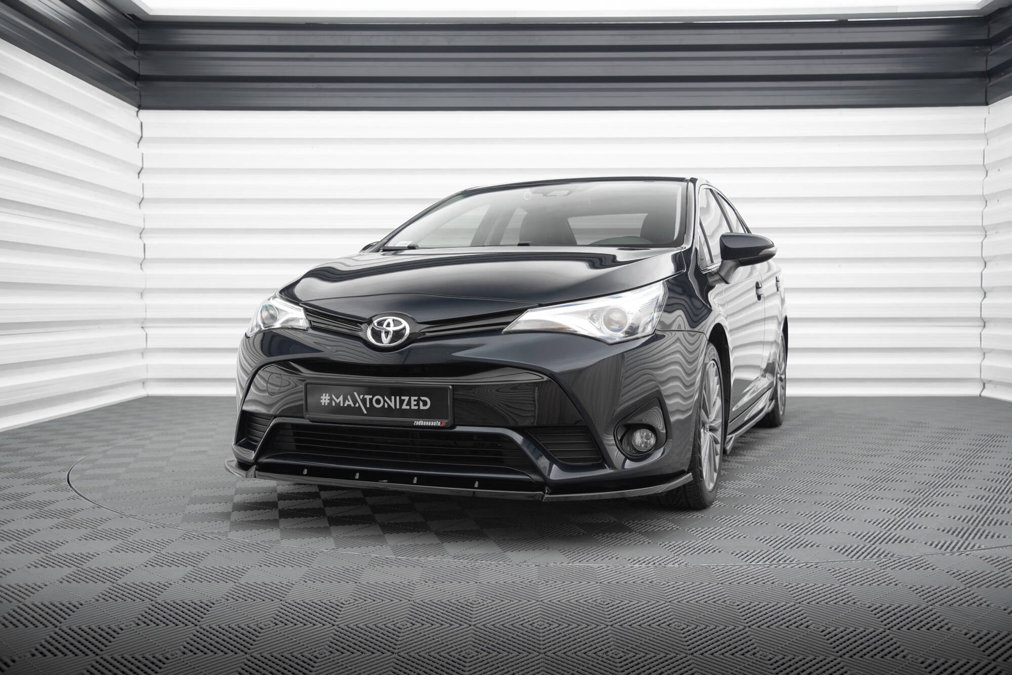 Maxton Design - Frontlippe V1 für Toyota Avensis Mk3 Facelift - Aerowerk.