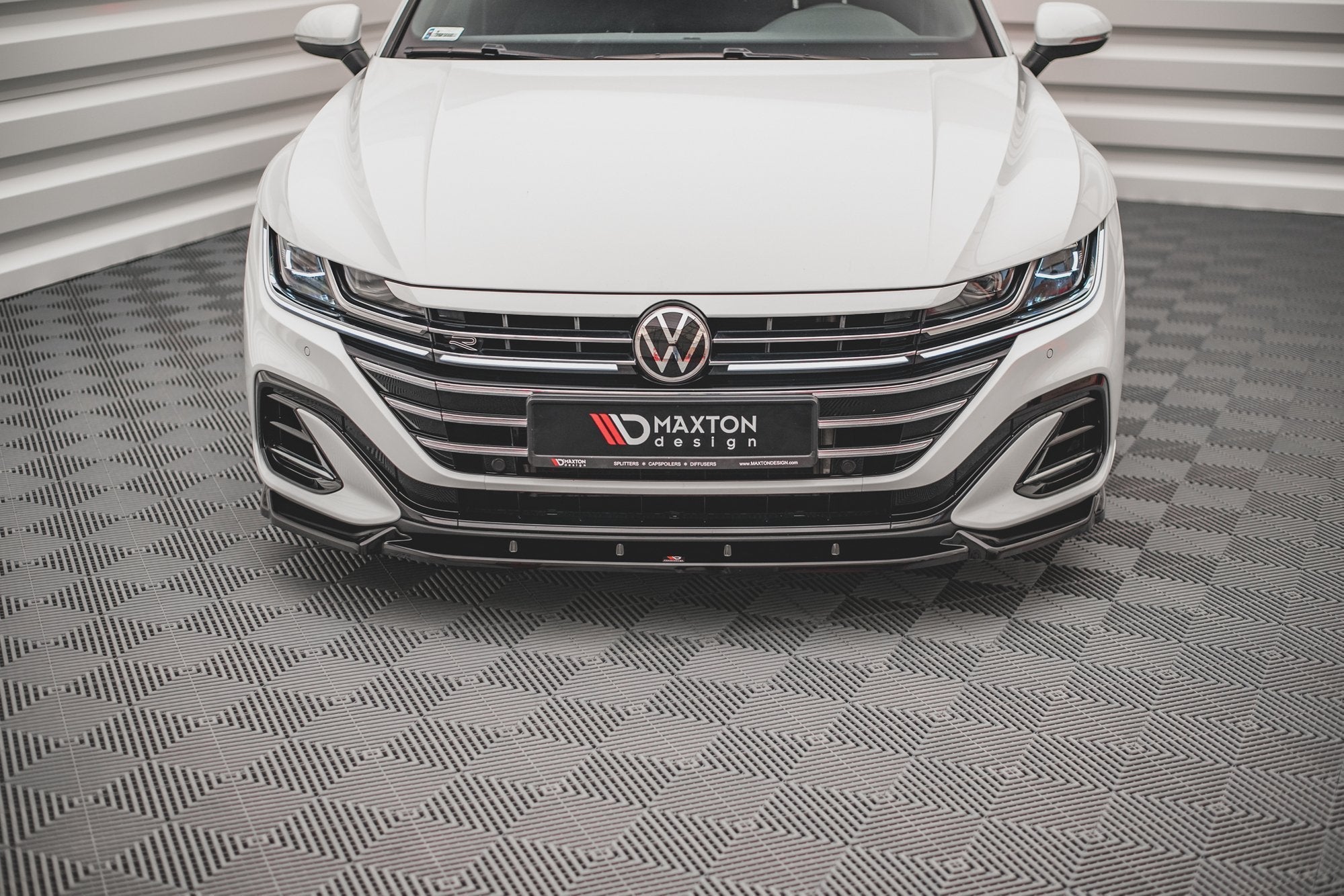 Maxton Design - Frontlippe V1 für VW Arteon R - Line Facelift - Aerowerk.