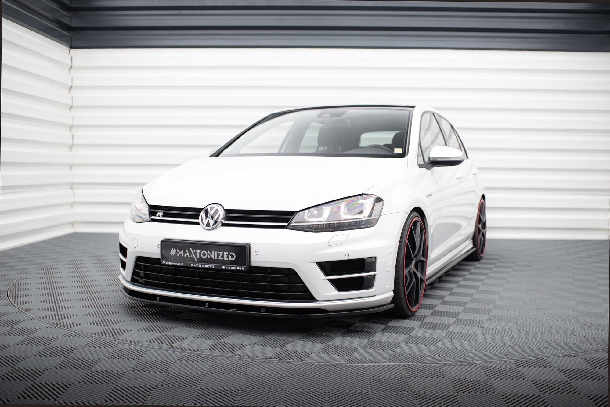 Maxton Design - Frontlippe V1 für VW Golf 7 R / R - Line - Aerowerk.