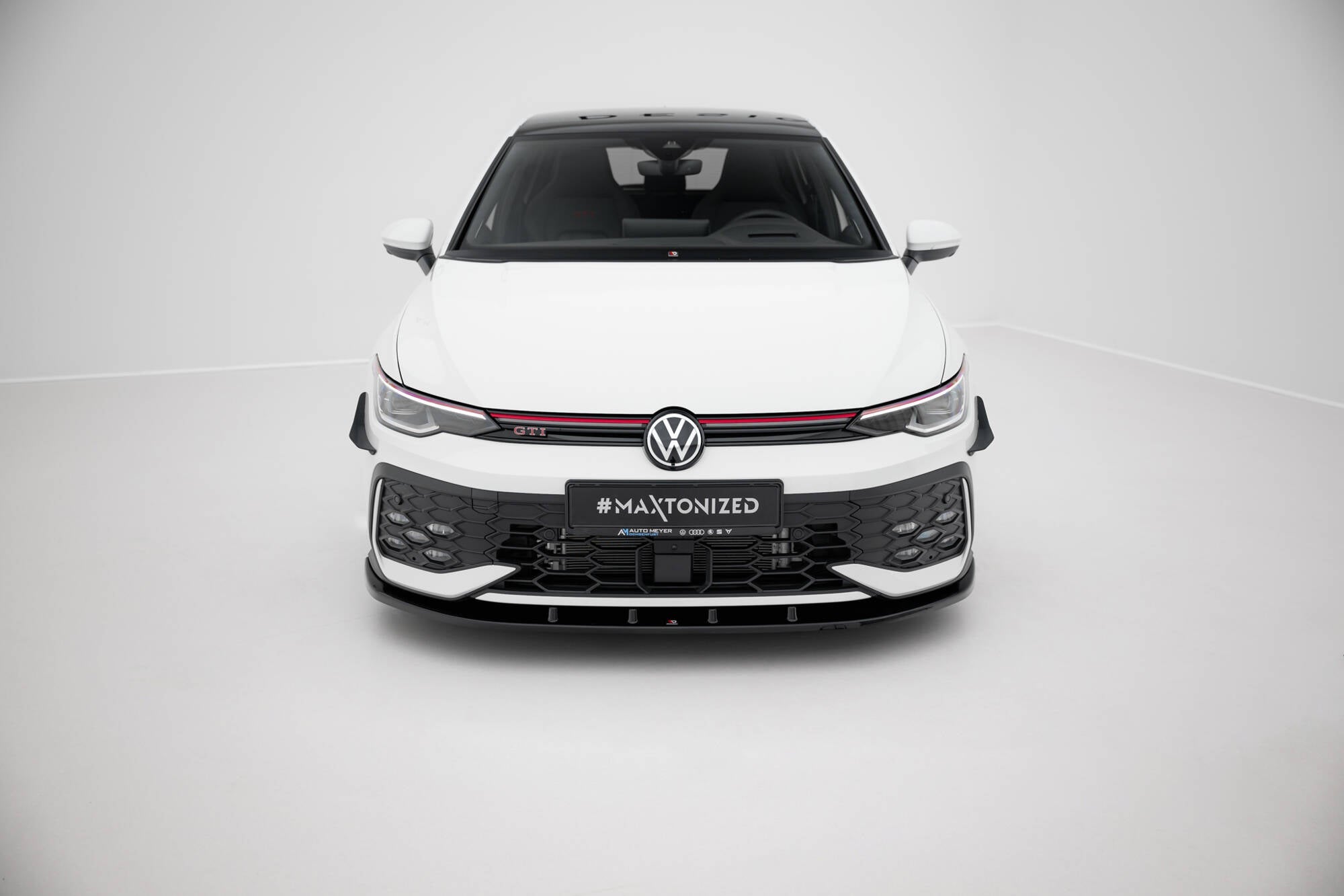 Maxton Design - Frontlippe V1 für VW Golf GTI / GTE / R - Line Mk8 Facelift - Aerowerk.