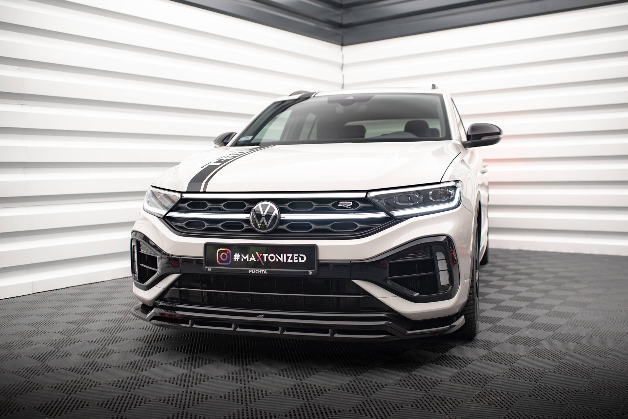 Maxton Design - Frontlippe V1 für VW T - Roc R / R - Line Mk1 Facelift - Aerowerk.