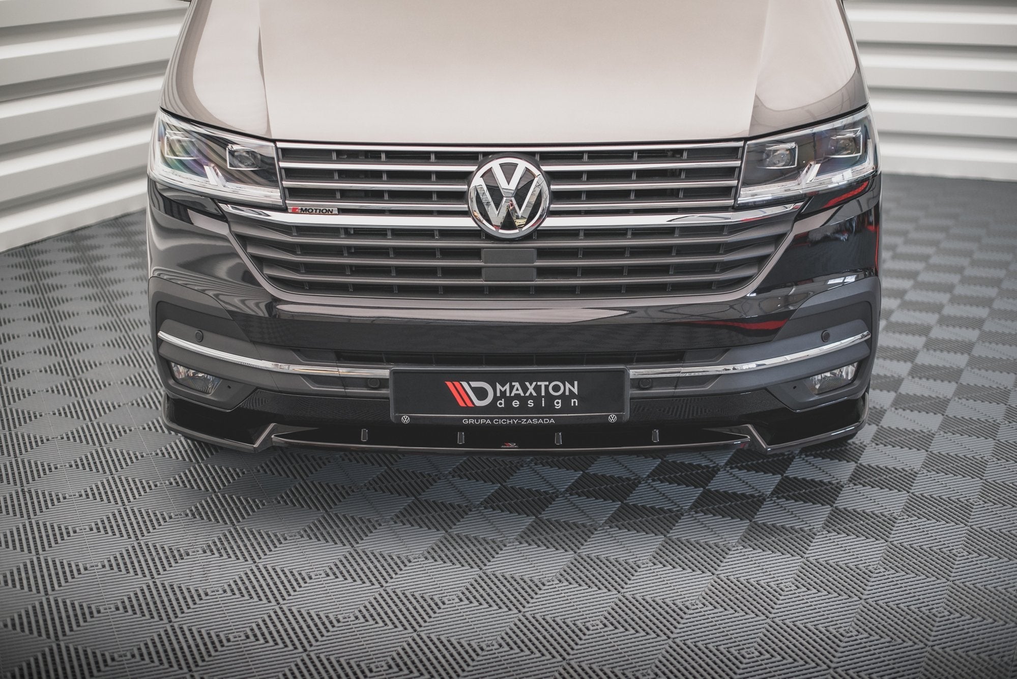 Maxton Design - Frontlippe V1 für VW T6 Facelift - Aerowerk.