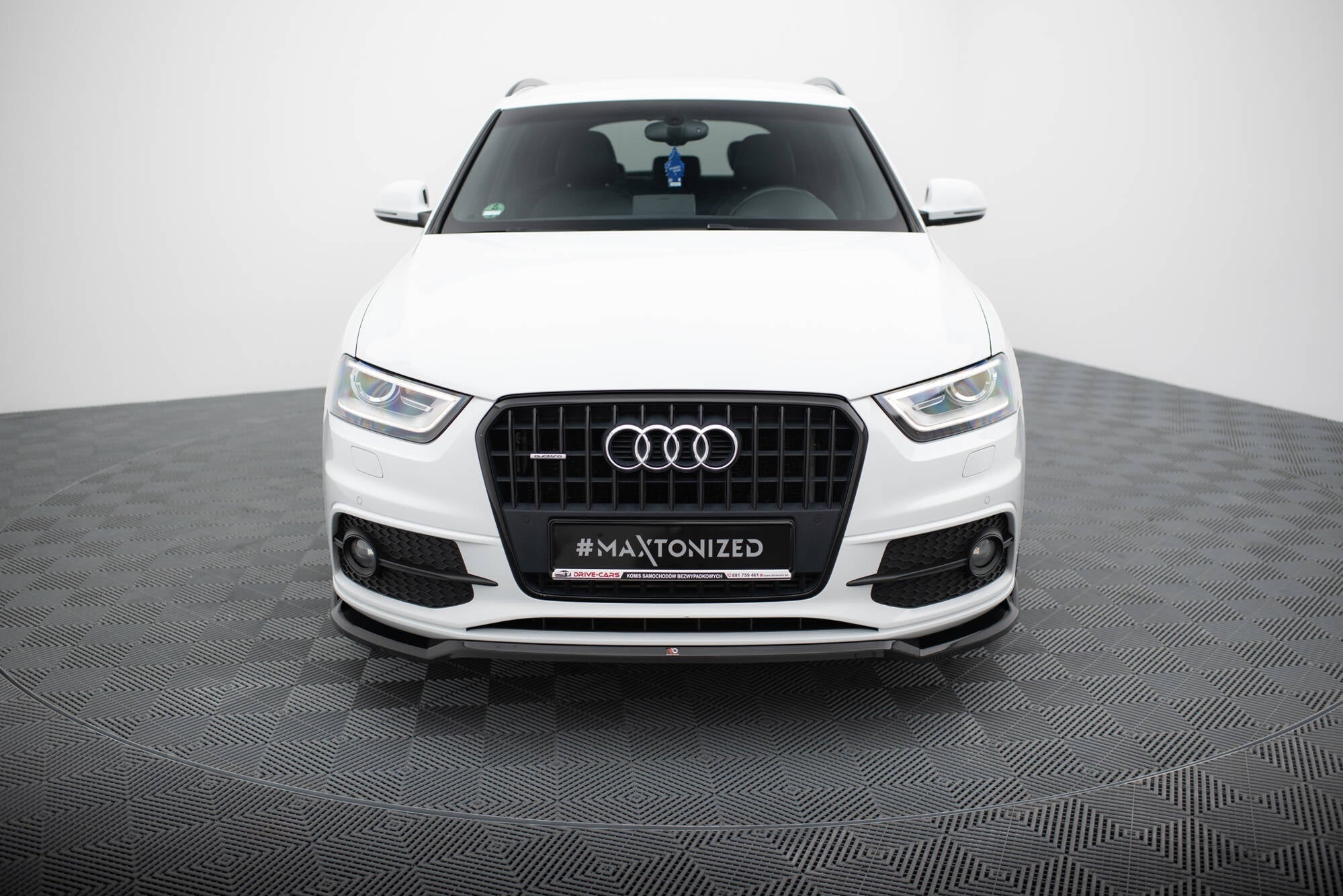 Maxton Design - Frontlippe V2 für Audi Q3 S - line 8U - Aerowerk.