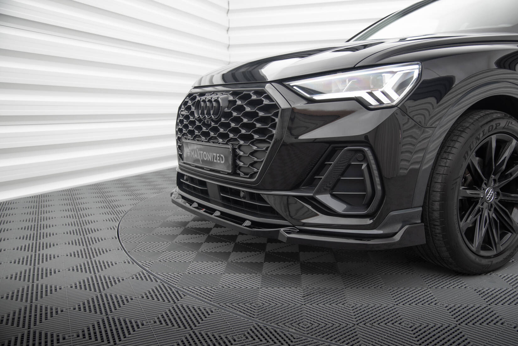 Maxton Design - Frontlippe V2 für Audi Q3 Sportback F3 - Aerowerk.