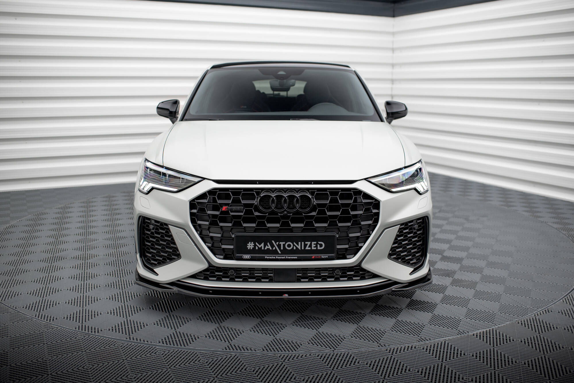 Maxton Design - Frontlippe V2 für Audi RSQ3 F3 - Aerowerk.