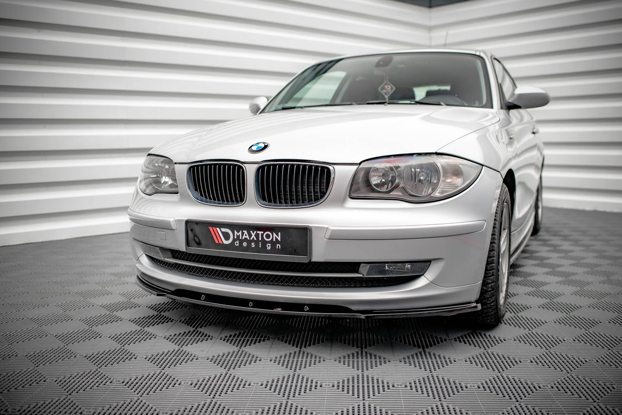Maxton Design - Frontlippe V.2 für BMW 1er E81 Facelift - Aerowerk.