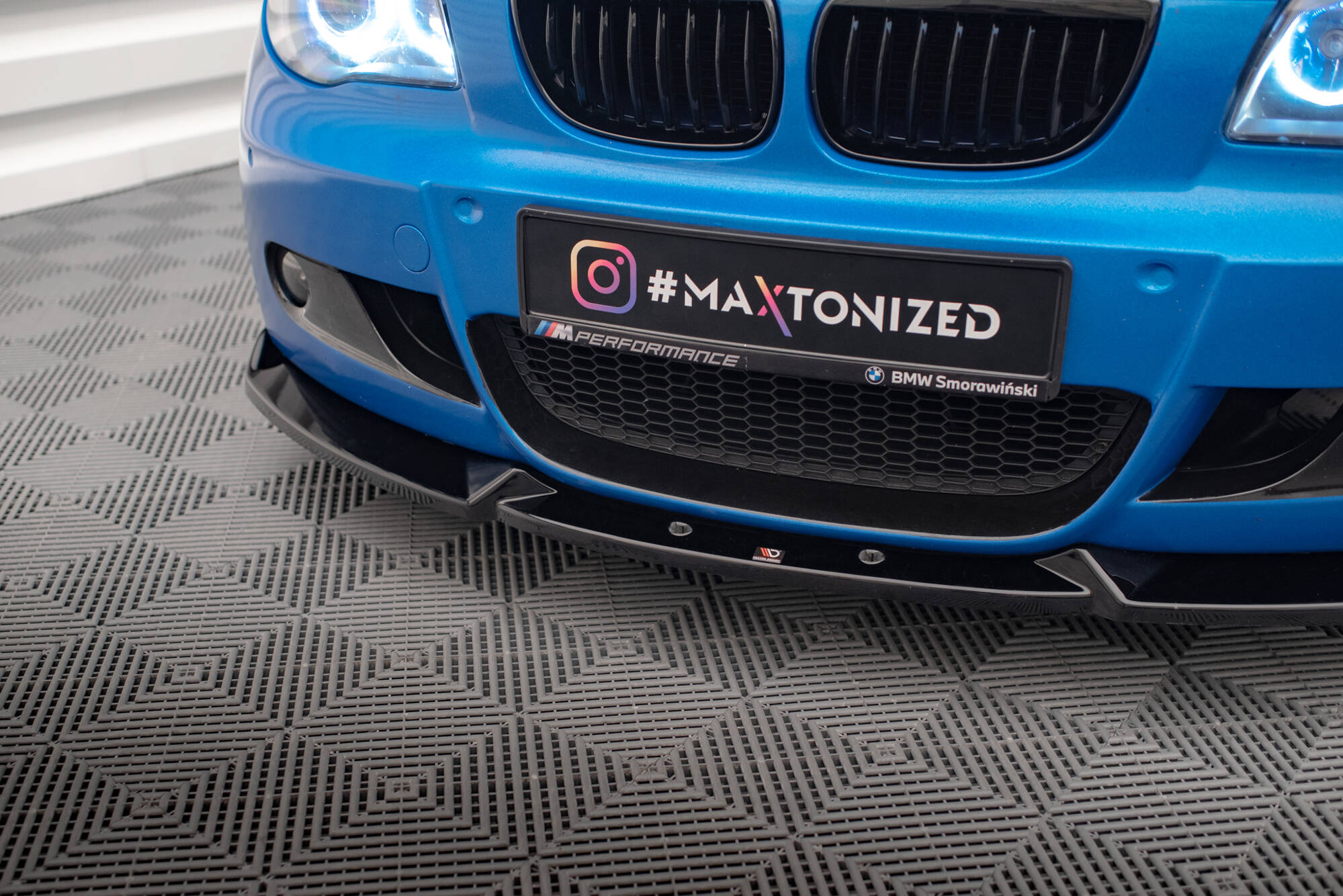 Maxton Design - Frontlippe V.2 für BMW 1er M - Paket E87 / E81 Facelift - Aerowerk.