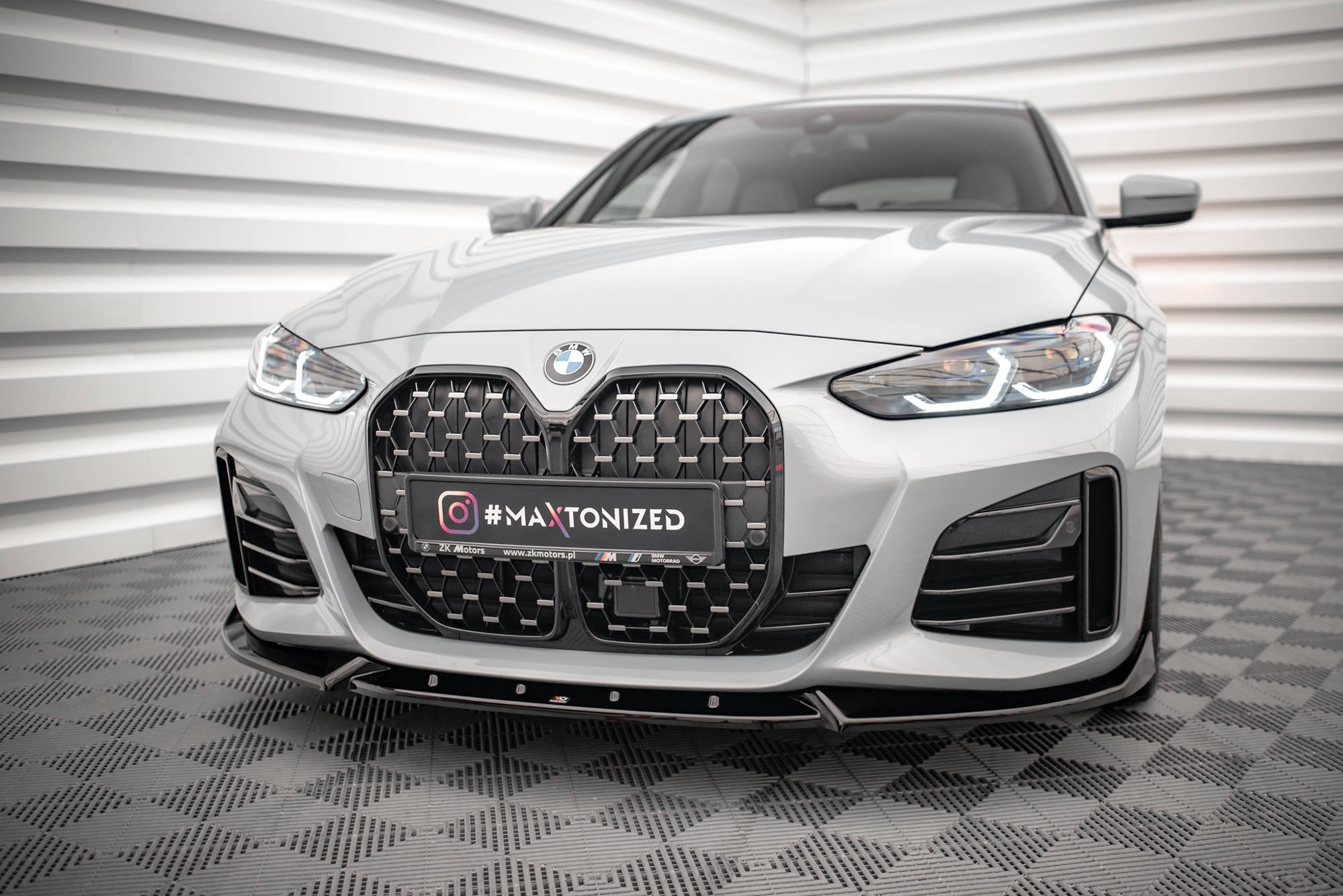 Maxton Design - Frontlippe V.2 für BMW 4er / i4 Gran Coupe M - Paket / M440i G26 - Aerowerk.