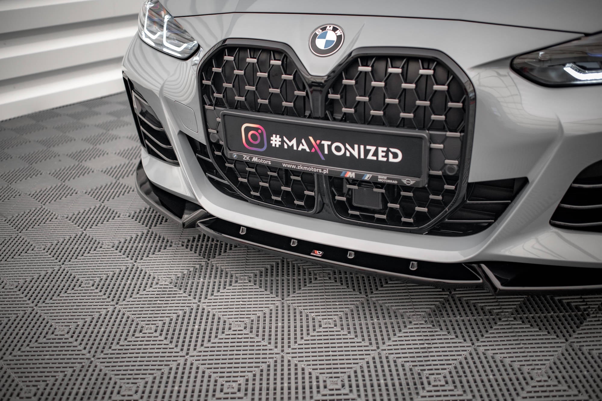 Maxton Design - Frontlippe V.2 für BMW 4er / i4 Gran Coupe M - Paket / M440i G26 - Aerowerk.