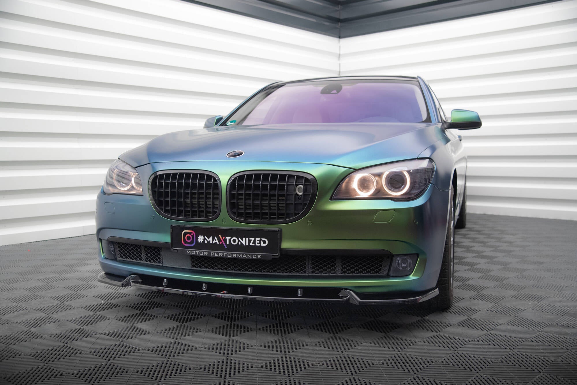 Maxton Design - Frontlippe V.2 für BMW 7er F01 - Aerowerk.