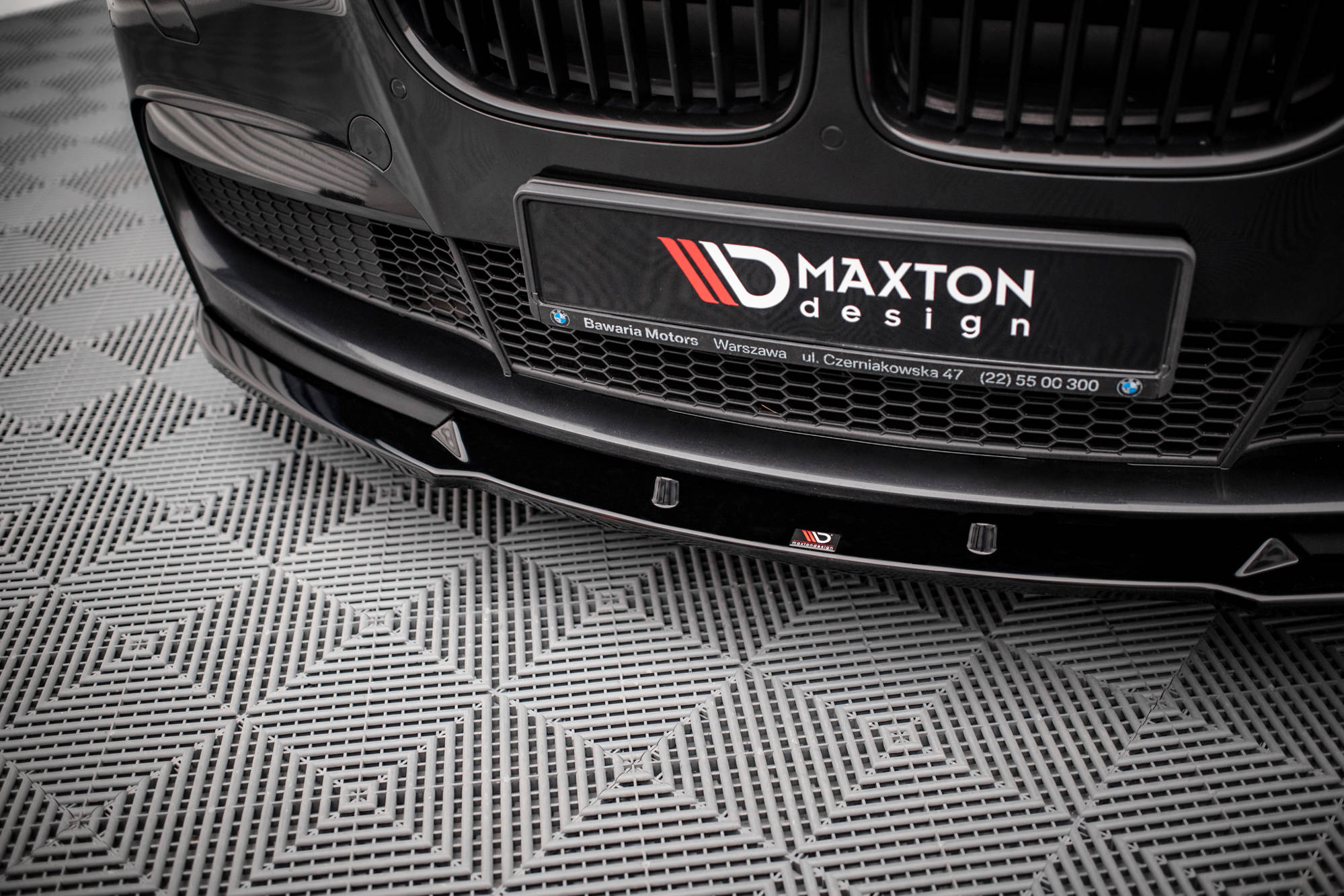 Maxton Design - Frontlippe V.2 für BMW 7er M - Paket F01 - Aerowerk.