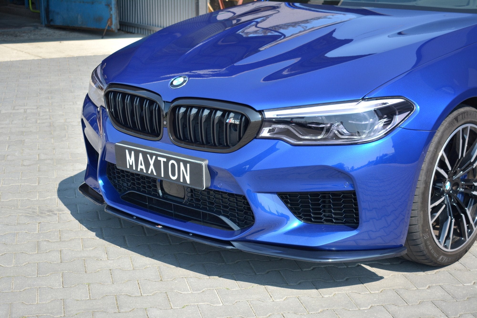 Maxton Design - Frontlippe V2 für BMW M5 F90 - Aerowerk.