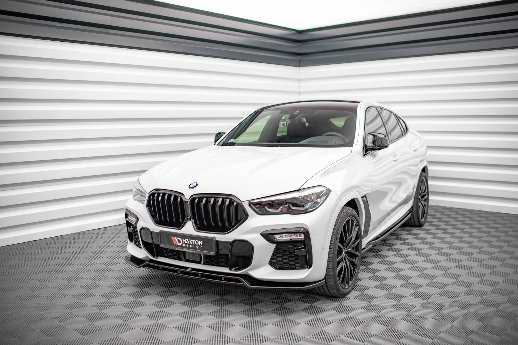 Maxton Design - Frontlippe V2 für BMW X6 M - Paket G06 - Aerowerk.