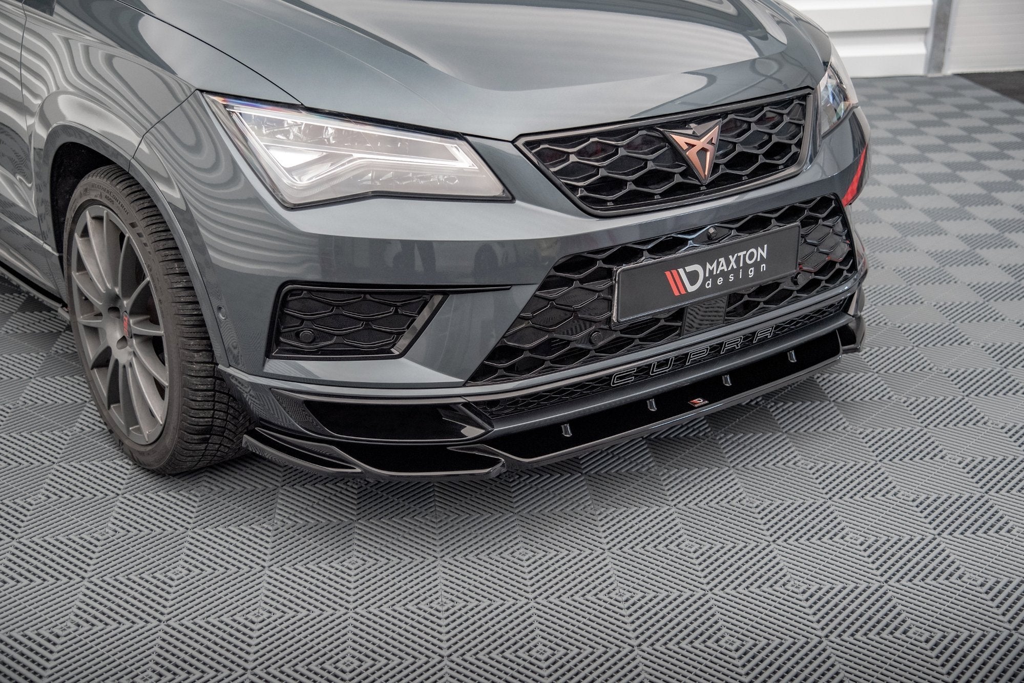 Maxton Design - Frontlippe V2 für Cupra Ateca Mk1 - Aerowerk.