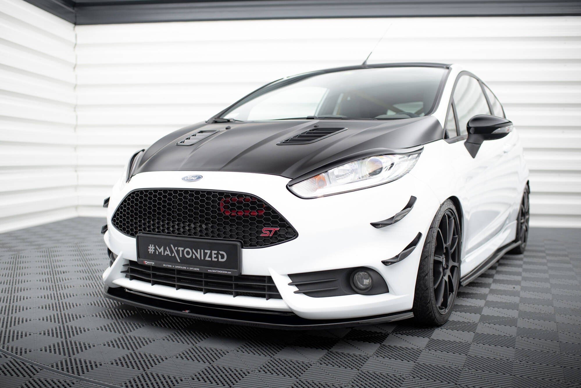 Maxton Design - Frontlippe V2 für Ford Fiesta ST Mk7 FL - Aerowerk.