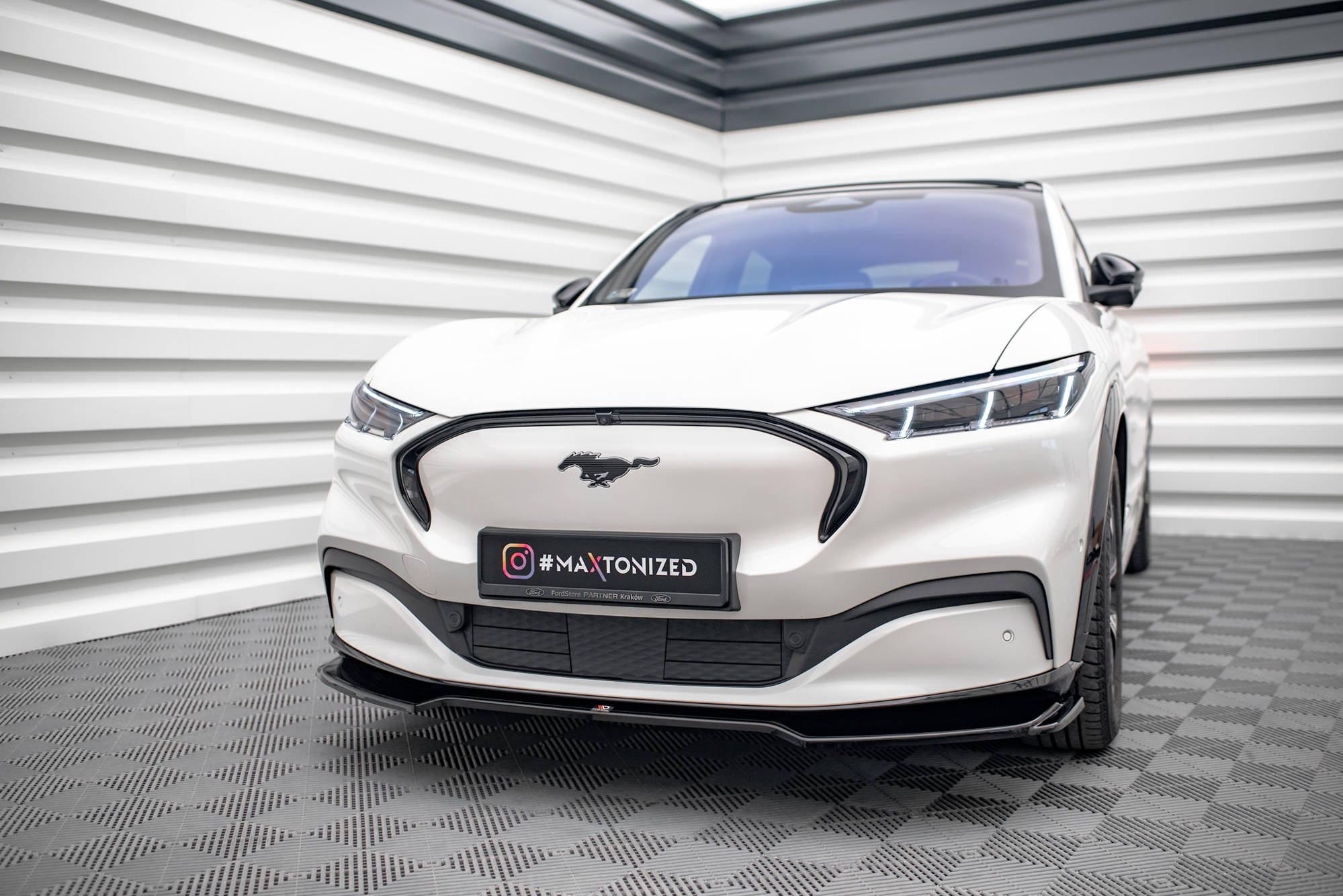 Maxton Design - Frontlippe V2 für Ford Mustang Mach - E Mk1 - Aerowerk.