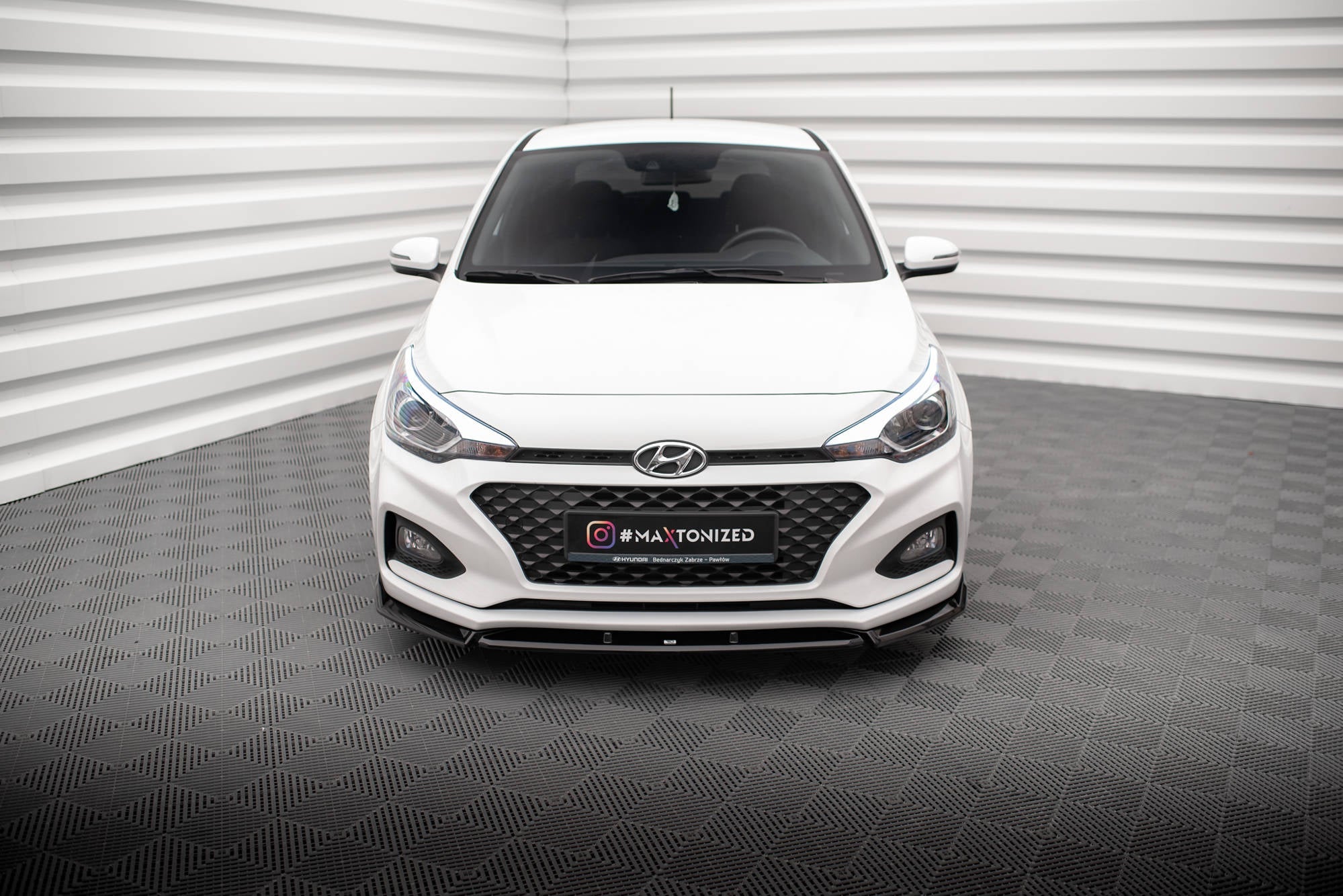 Maxton Design - Frontlippe V2 für Hyundai I20 Mk2 Facelift - Aerowerk.