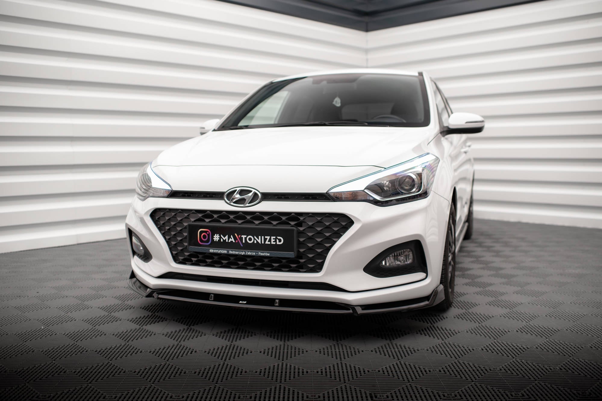 Maxton Design - Frontlippe V2 für Hyundai I20 Mk2 Facelift - Aerowerk.