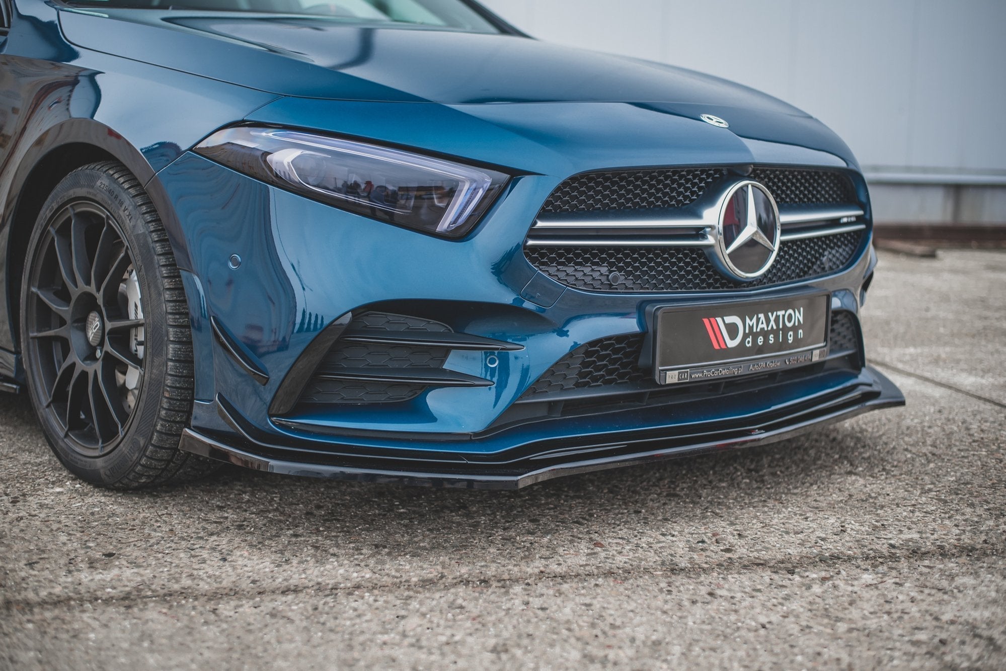 Maxton Design - Frontlippe V2 für Mercedes A35 AMG Aero W177 - Aerowerk.