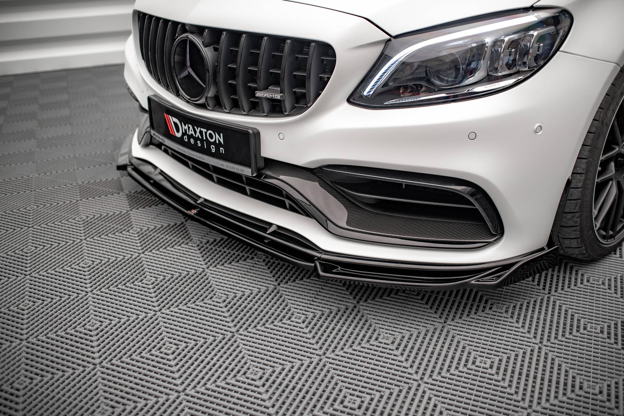 Maxton Design - Frontlippe V2 für Mercedes - AMG C63 Coupe AMG Aero Pack C205 Facelift - Aerowerk.