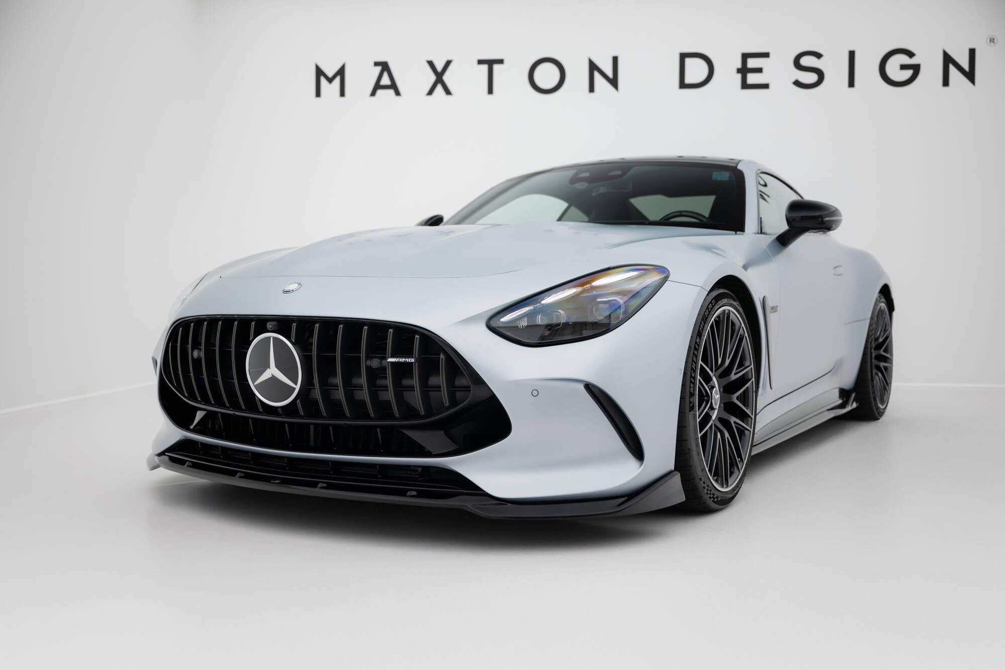 Maxton Design - Frontlippe V2 für Mercedes - AMG GT 63 / 55 / 63 S E Performance C192 - Aerowerk.