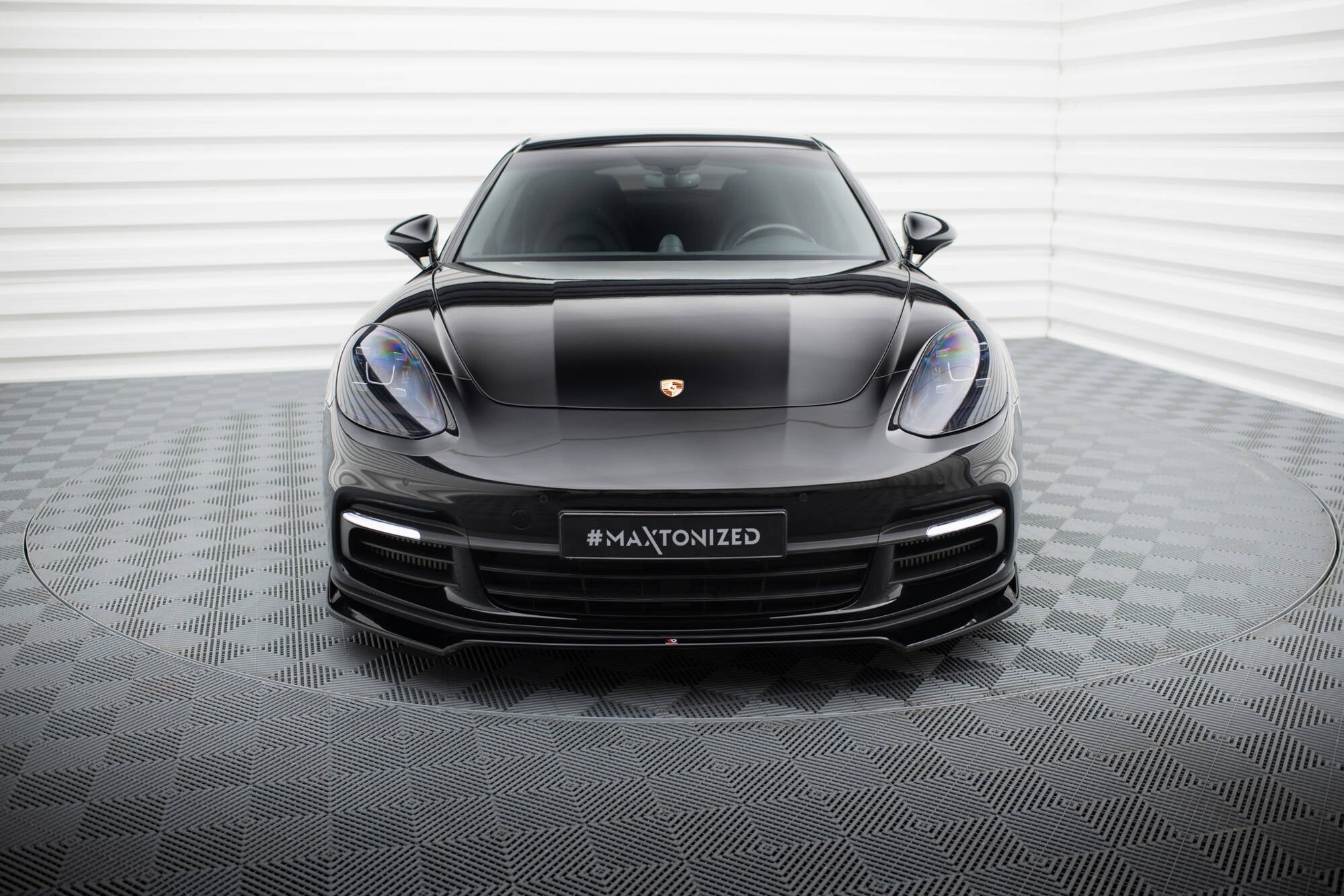 Maxton Design - Frontlippe V2 für Porsche Panamera E - Hybrid / Panamera 4S 971 - Aerowerk.