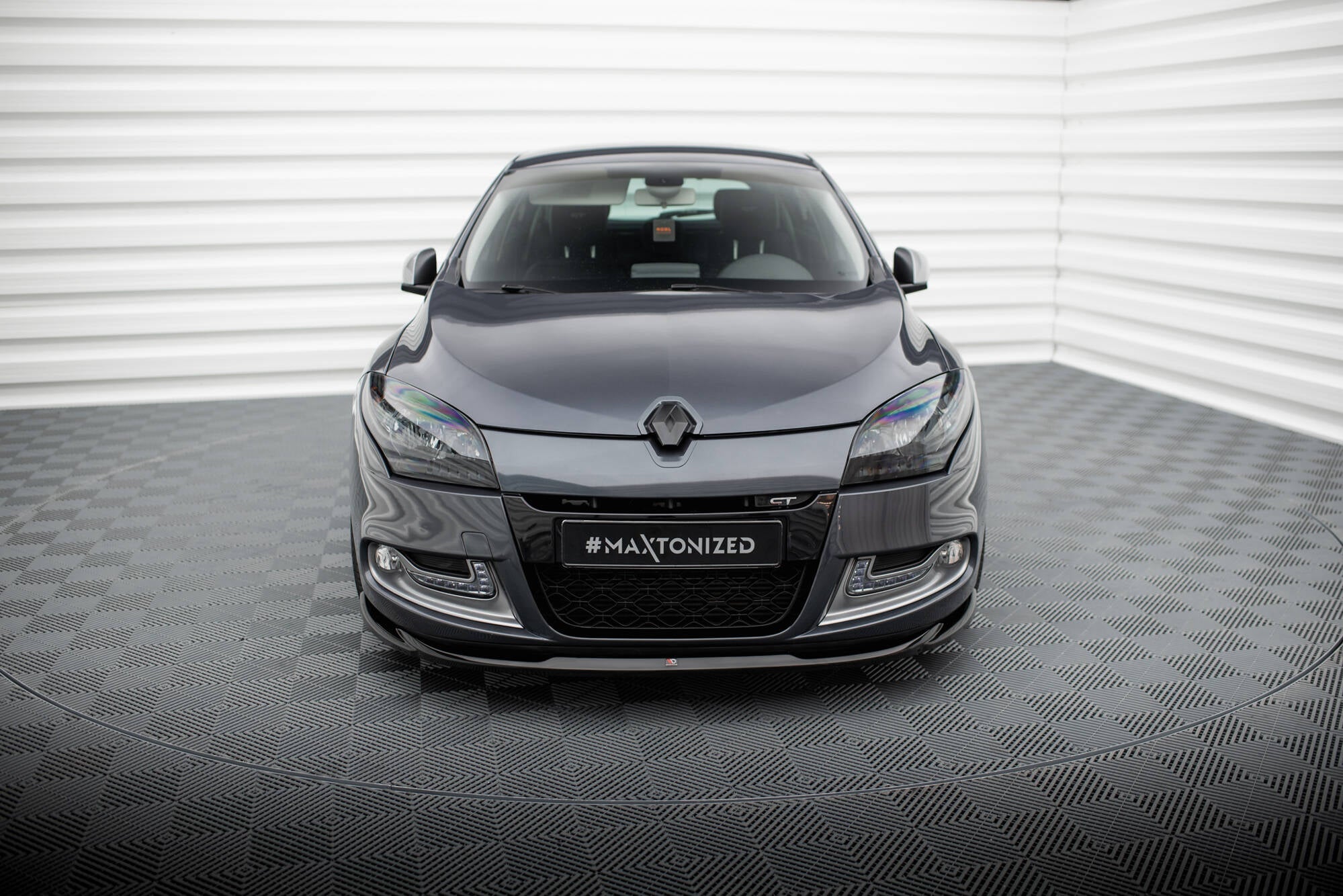Maxton Design - Frontlippe V2 für Renault Megane GT Mk3 Facelift - Aerowerk.