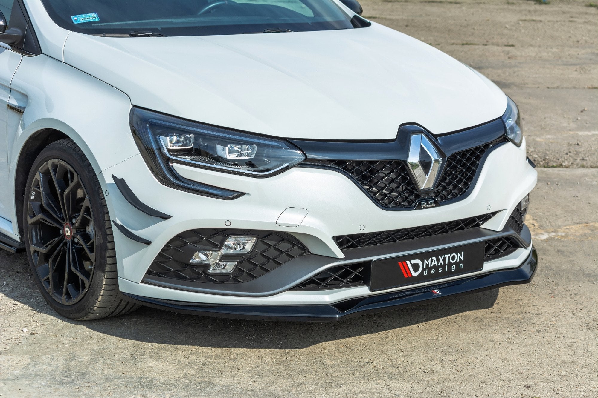 Maxton Design - Frontlippe V2 für Renault Megane IV RS - Aerowerk.