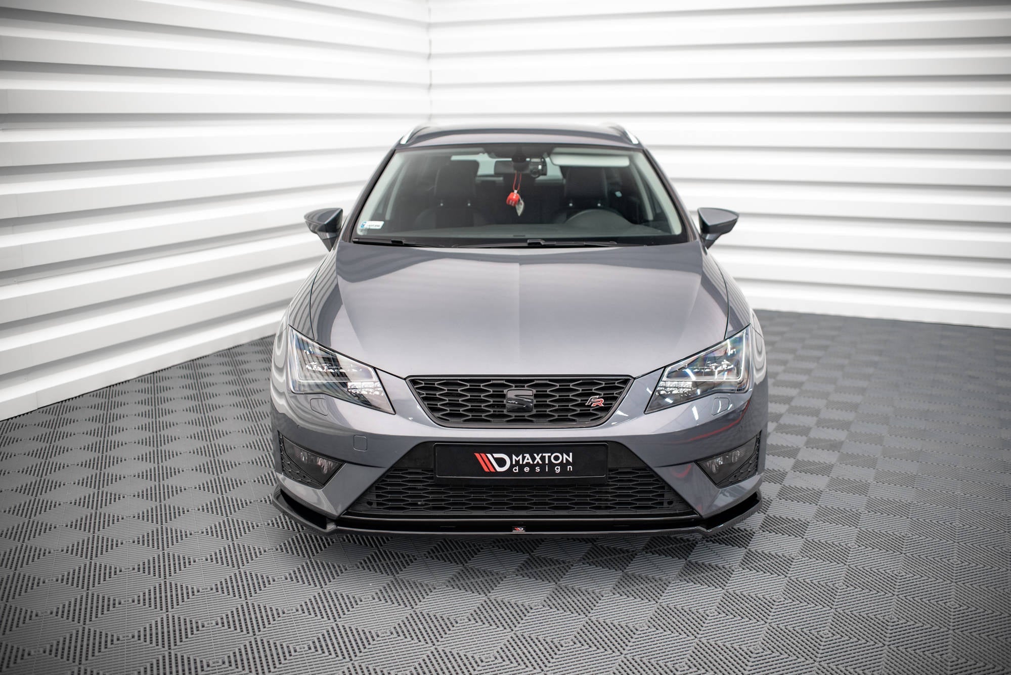 Maxton Design - Frontlippe V2 für Seat Leon FR / Cupra Mk3 - Aerowerk.