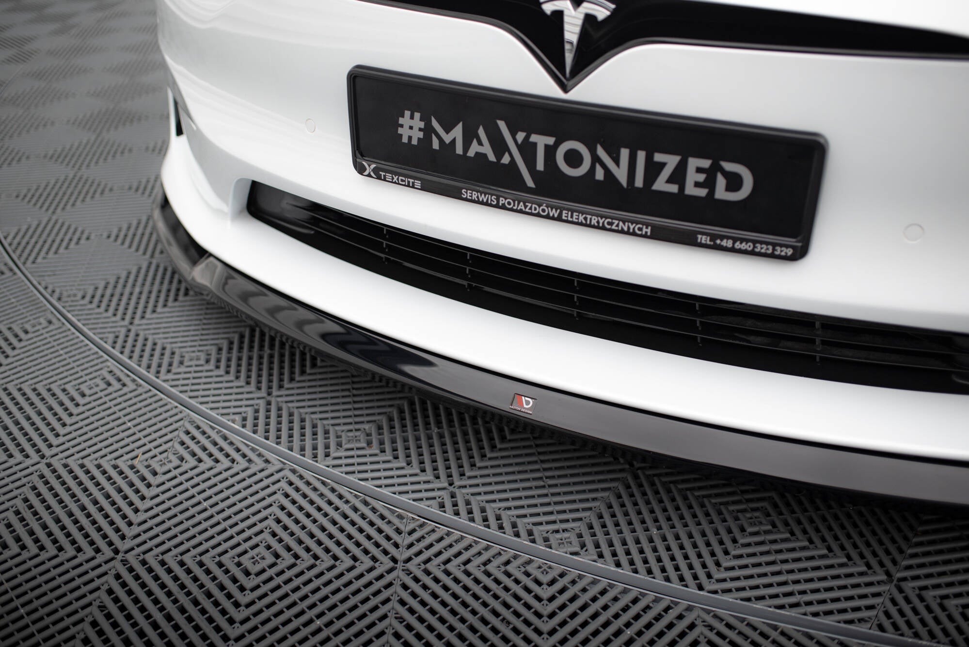 Maxton Design - Frontlippe V2 für Tesla Model S Plaid Mk1 Facelift - Aerowerk.