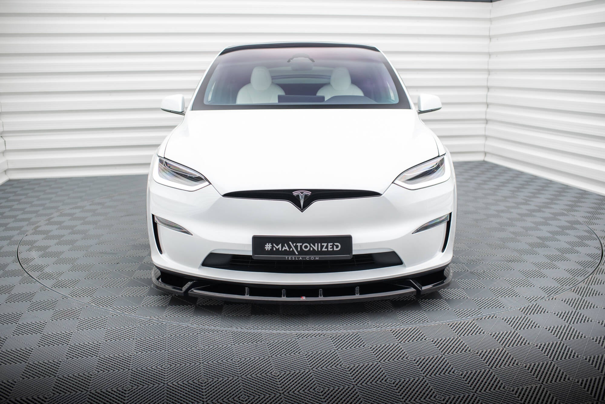 Maxton Design - Frontlippe V2 für Tesla Model X Mk1 Facelift - Aerowerk.