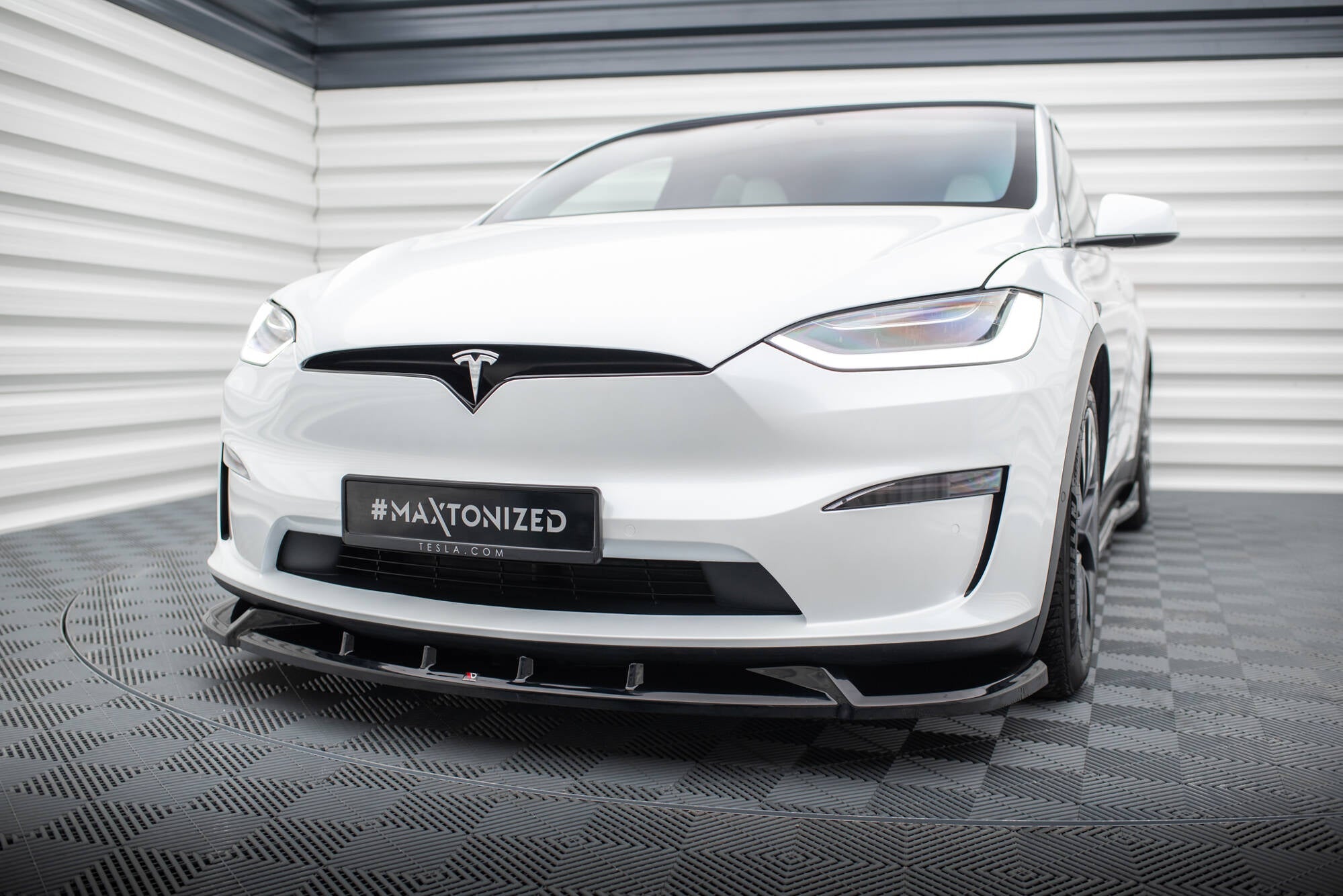 Maxton Design - Frontlippe V2 für Tesla Model X Mk1 Facelift - Aerowerk.