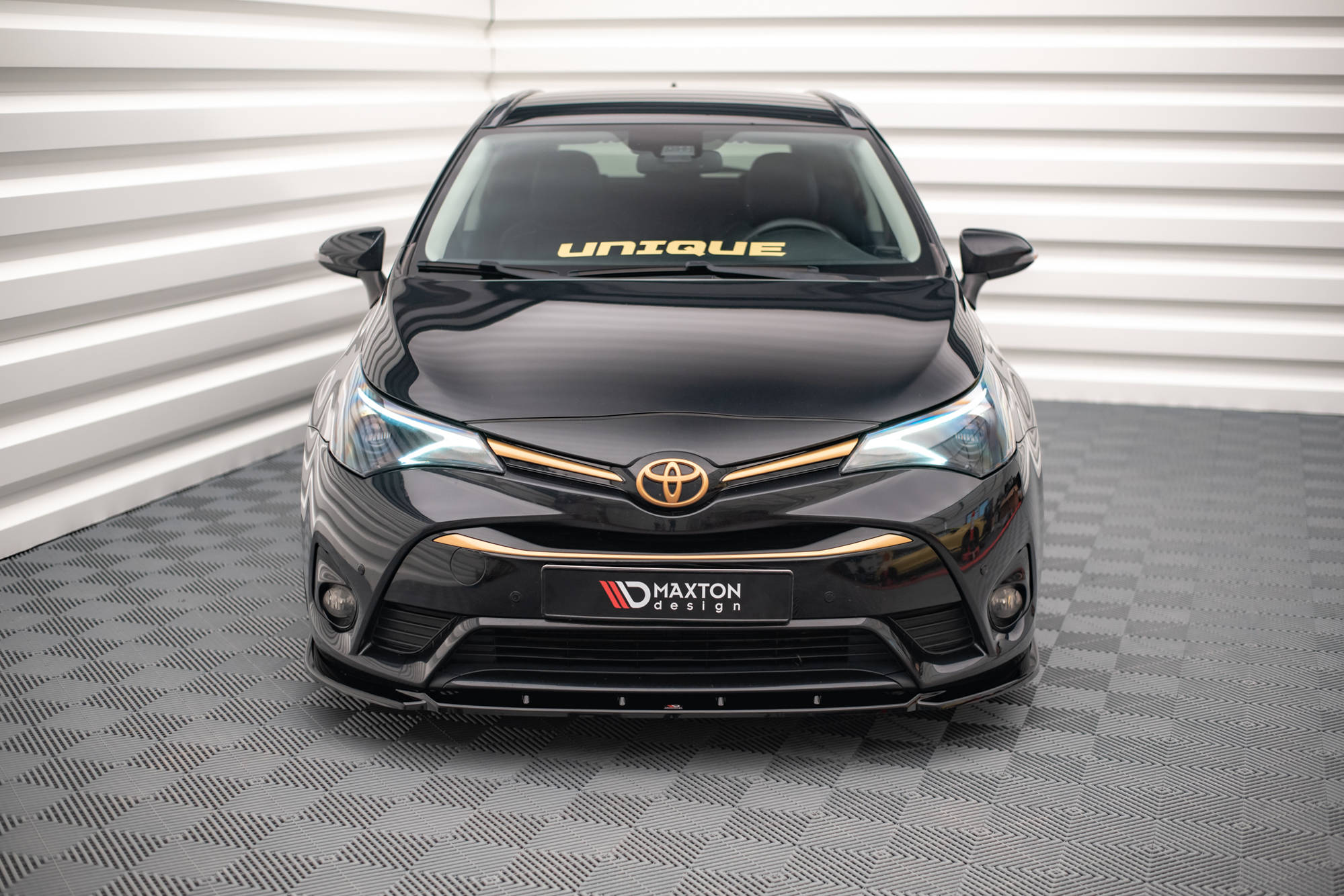 Maxton Design - Frontlippe V2 für Toyota Avensis Mk3 Facelift - Aerowerk.