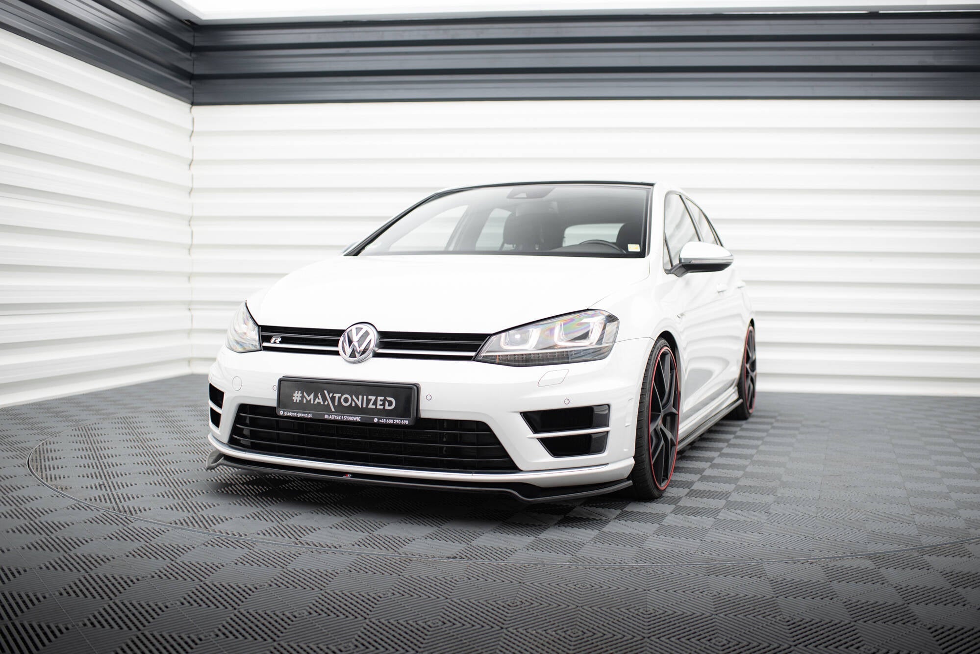 Maxton Design - Frontlippe V2 für VW Golf 7 R / R - Line - Aerowerk.