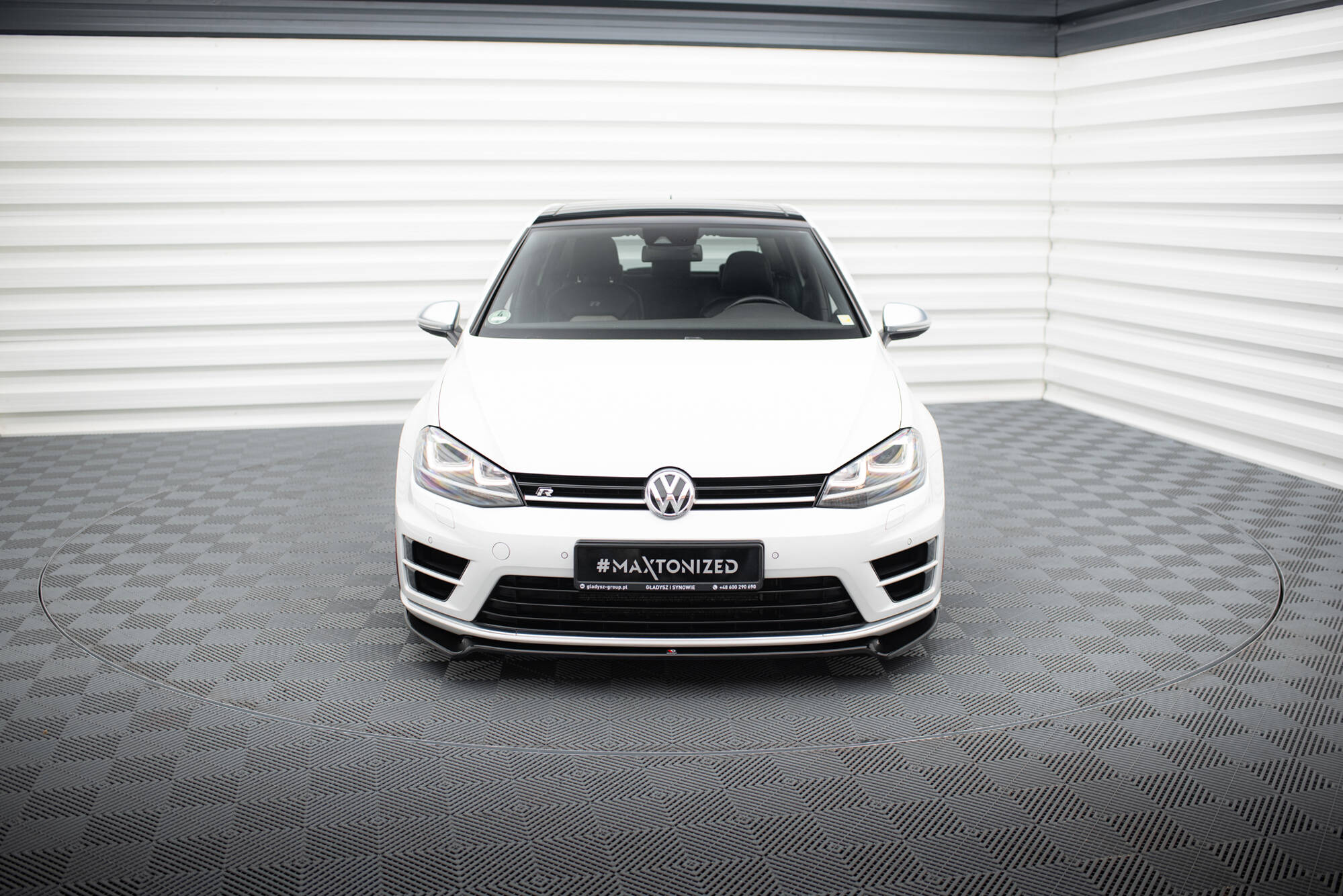 Maxton Design - Frontlippe V2 für VW Golf 7 R / R - Line - Aerowerk.