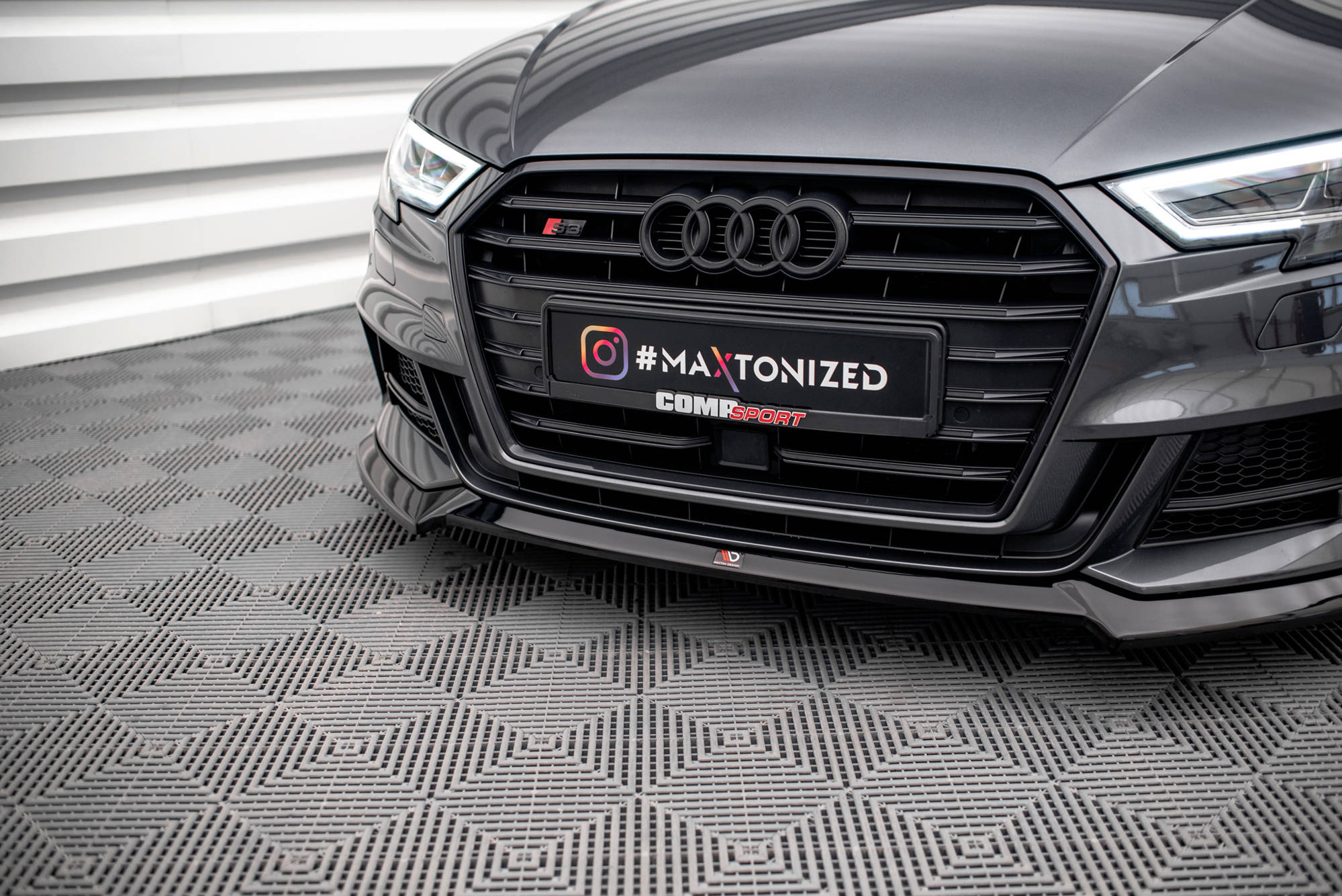 Maxton Design - Frontlippe V3 für Audi S3 / A3 S - Line Sportback 8V Facelift - Aerowerk.