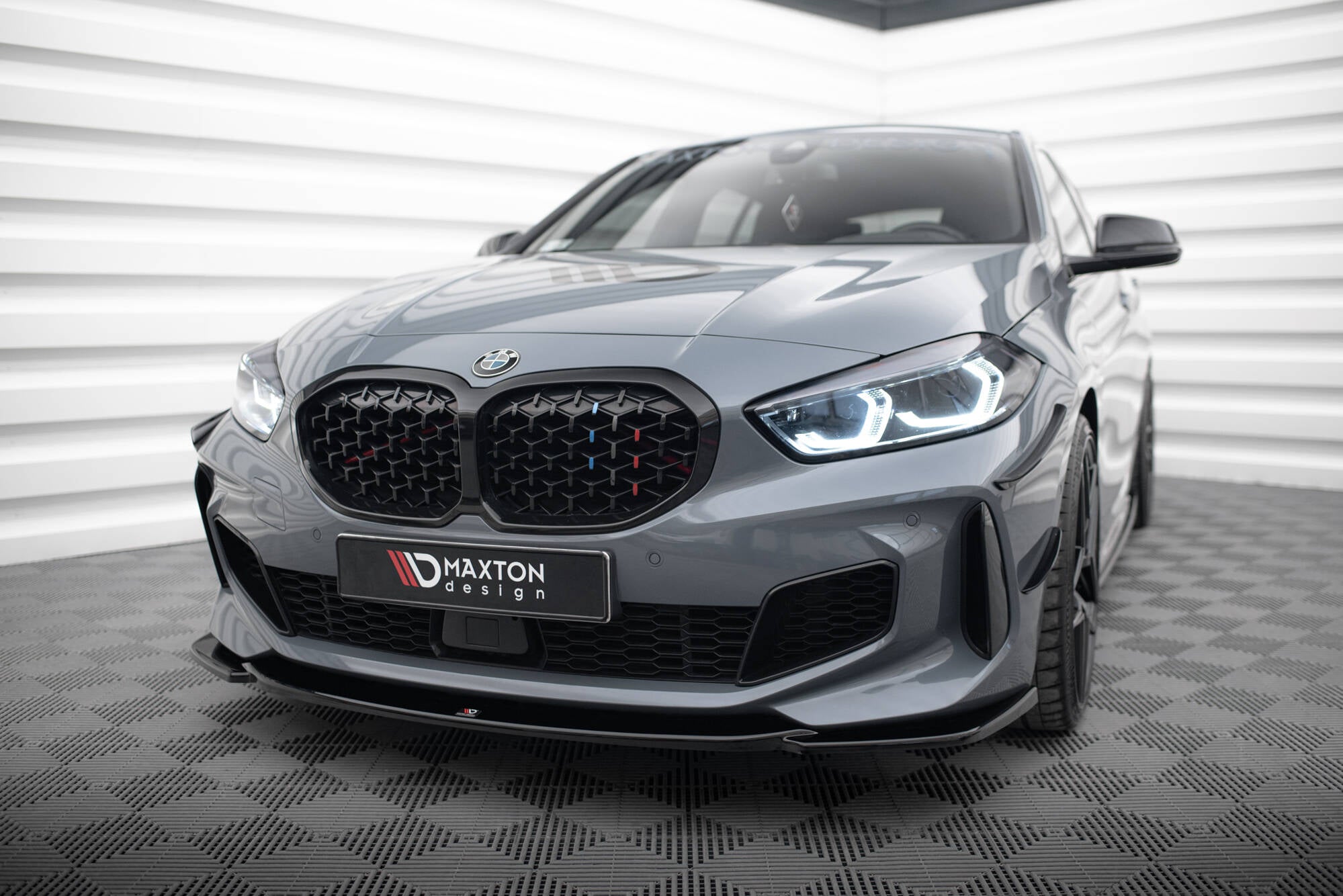 Maxton Design - Frontlippe V3 für BMW 1er M - Paket/ M135i / 128ti F40 - Aerowerk.