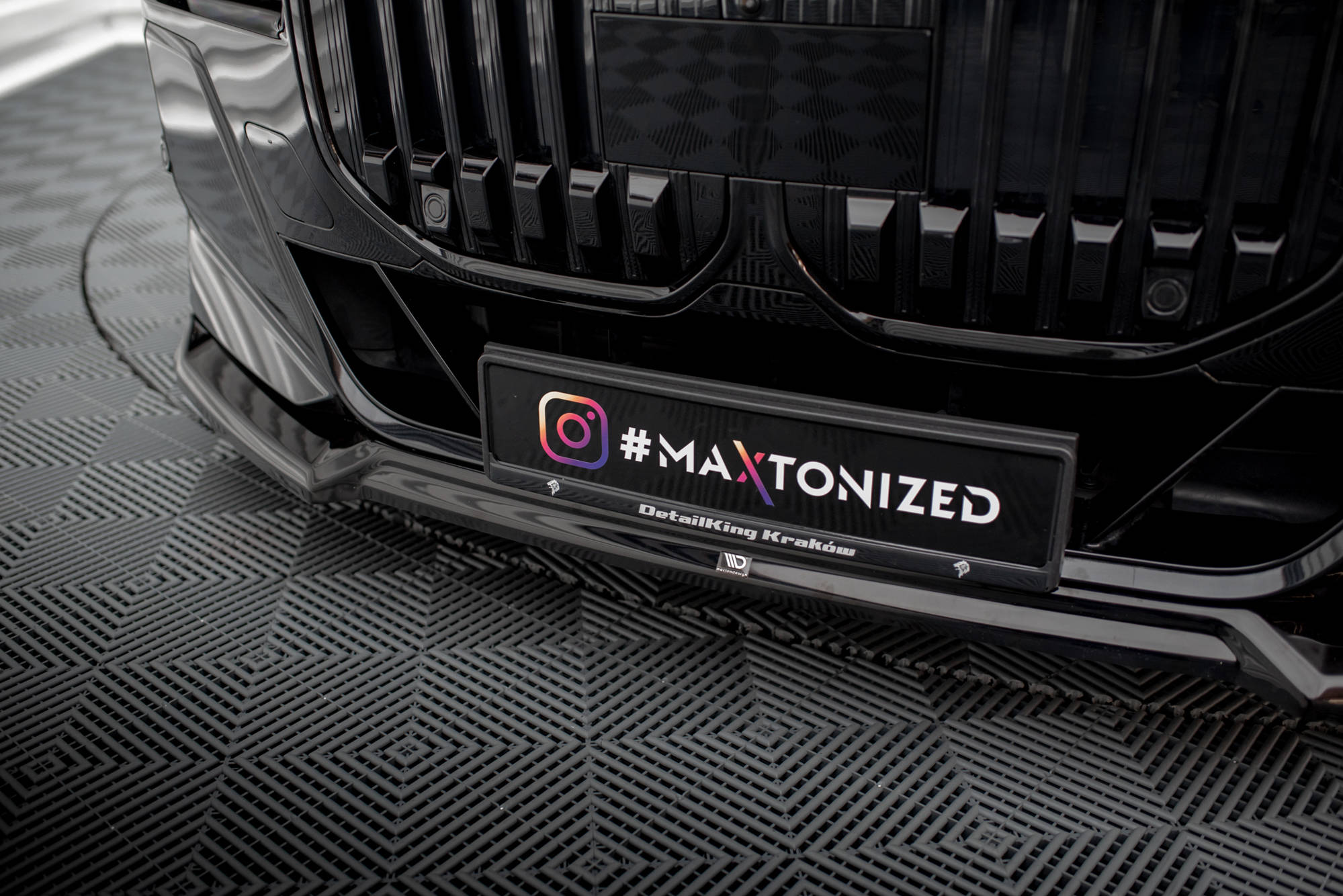 Maxton Design - Frontlippe V.3 für BMW 7er M - Paket / M760e / i7 M - Paket G70 - Aerowerk.