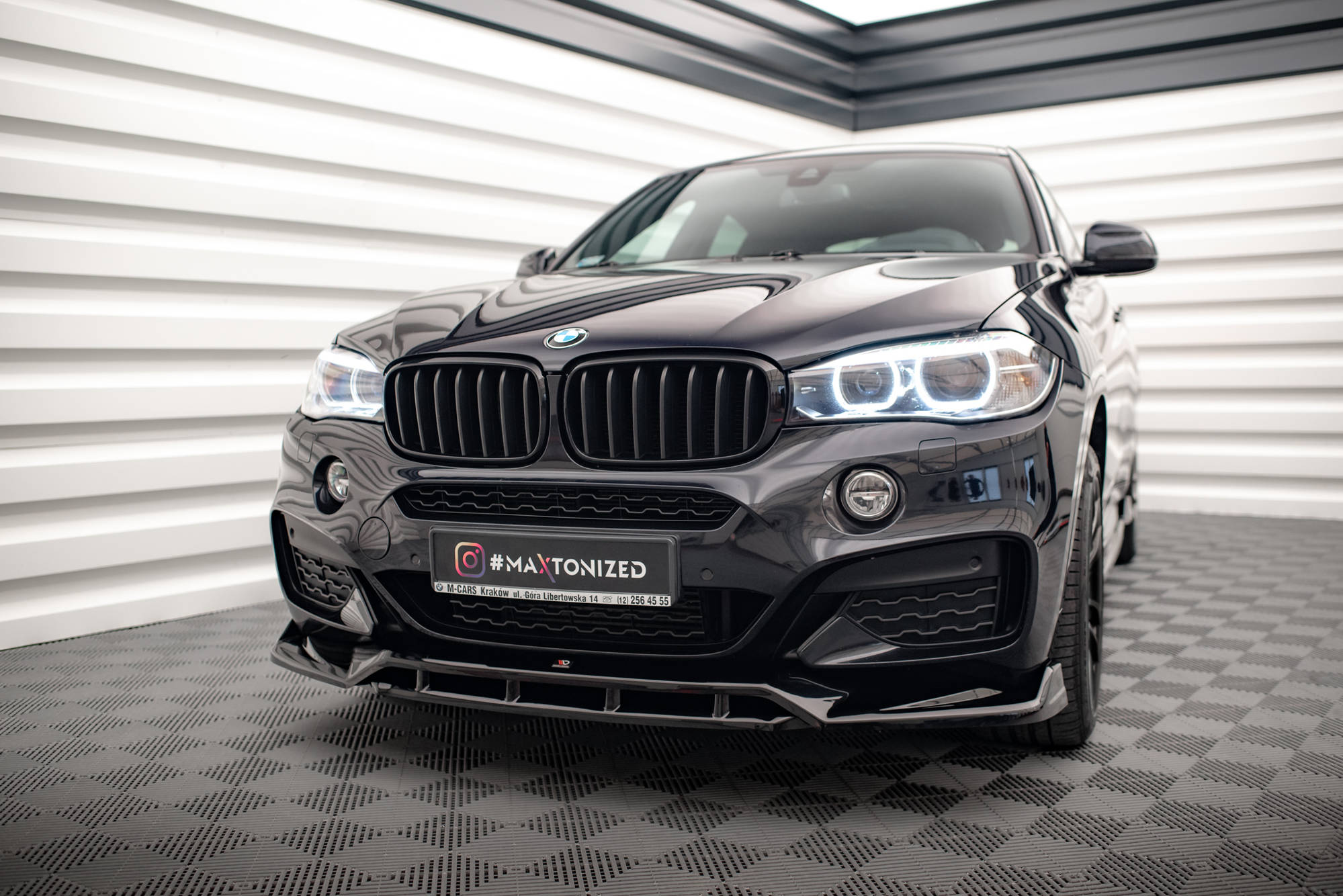 Maxton Design - Frontlippe V3 für BMW X6 M - Paket F16 - Aerowerk.