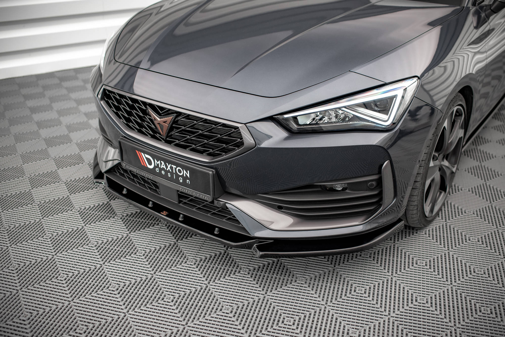 Maxton Design - Frontlippe V3 für Cupra Leon Mk1 - Aerowerk.