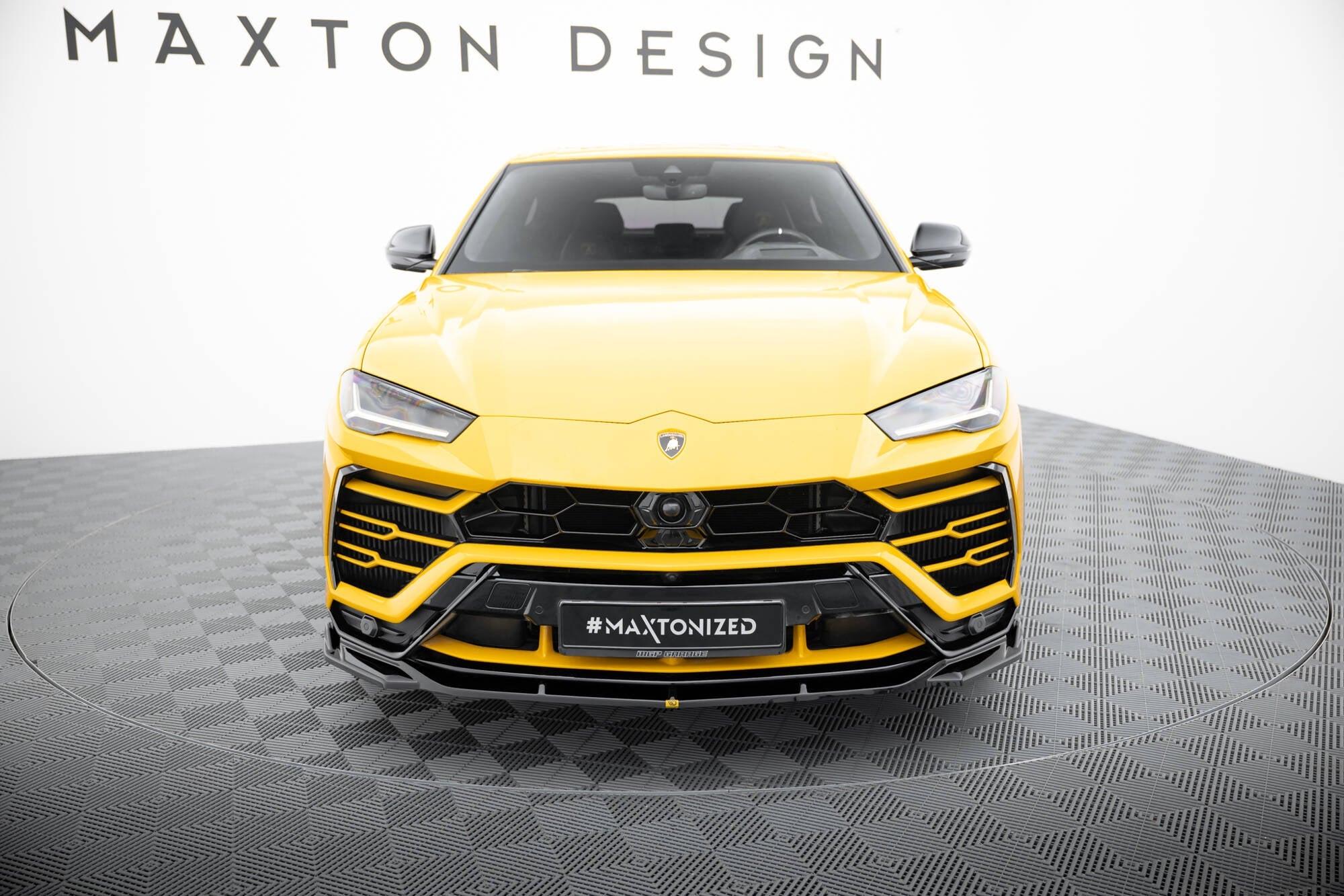 Maxton Design - Frontlippe V3 für Lamborghini Urus Mk1 - Aerowerk.