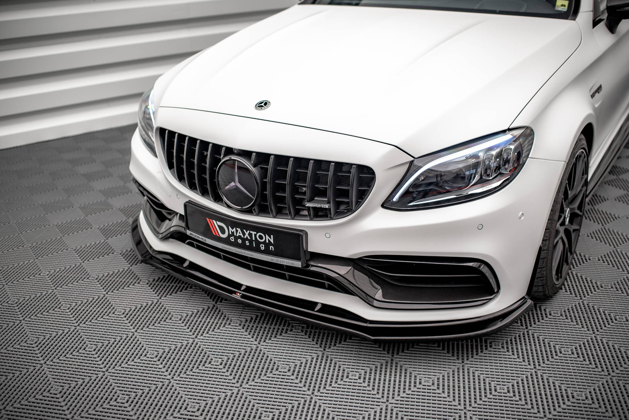 Maxton Design - Frontlippe V3 für Mercedes - AMG C63 Coupe AMG Aero Pack C205 Facelift - Aerowerk.