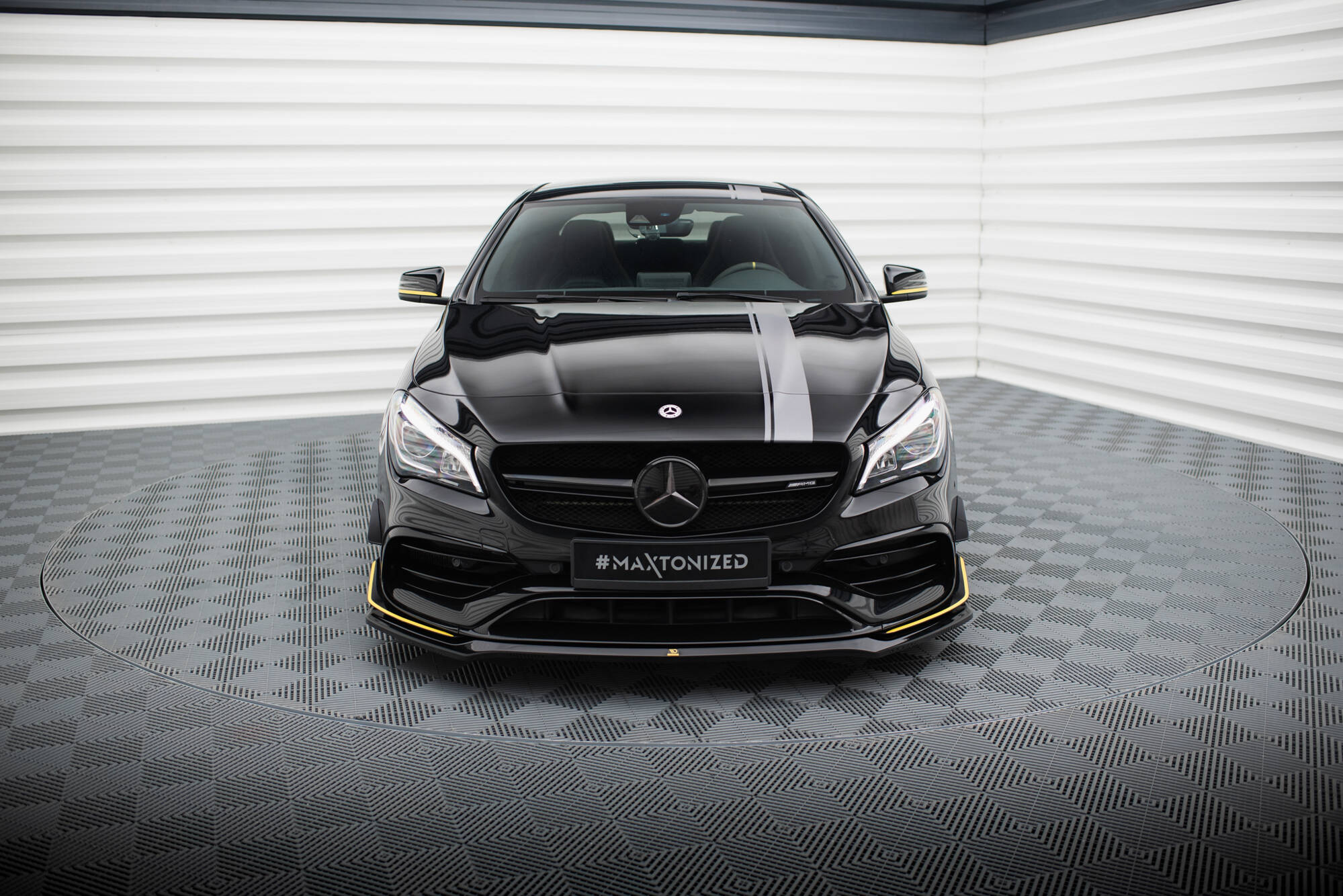 Maxton Design - Frontlippe V3 für Mercedes - AMG CLA 45 Aero C117 Facelift - Aerowerk.