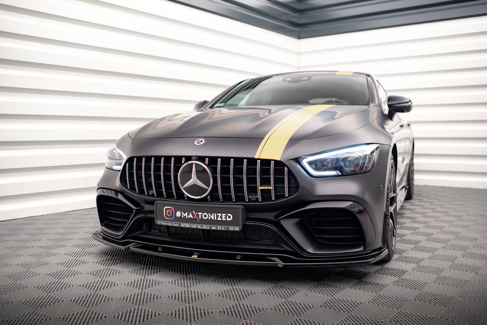 Maxton Design - Frontlippe V3 für Mercedes - AMG GT 63S 4 - Door Coupe Aero - Aerowerk.