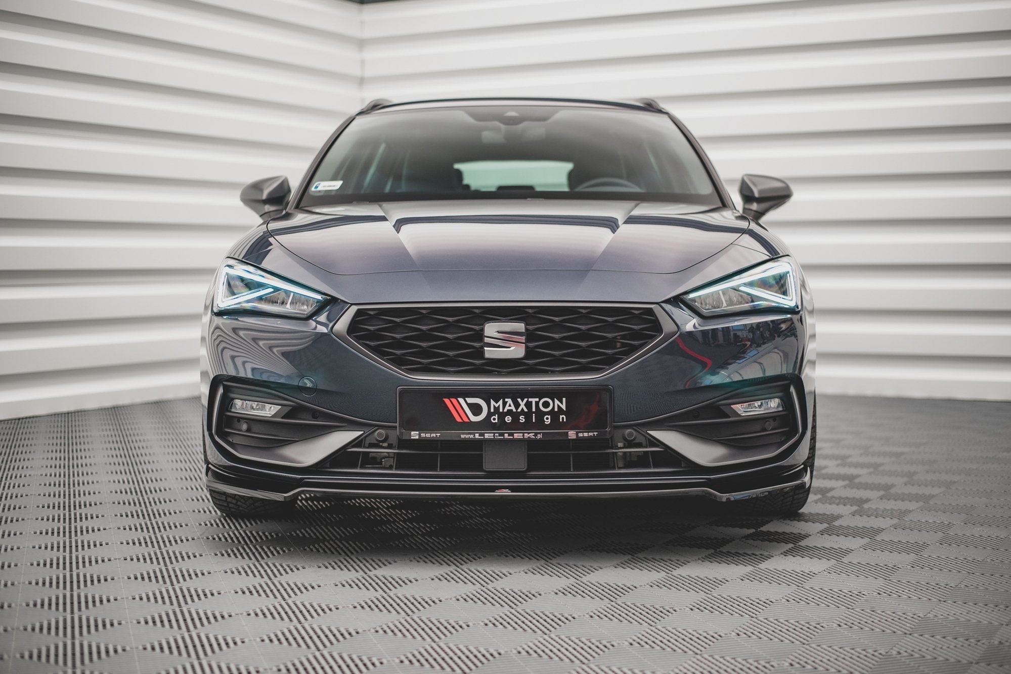Maxton Design - Frontlippe V3 für Seat Leon FR Mk4 - Aerowerk.